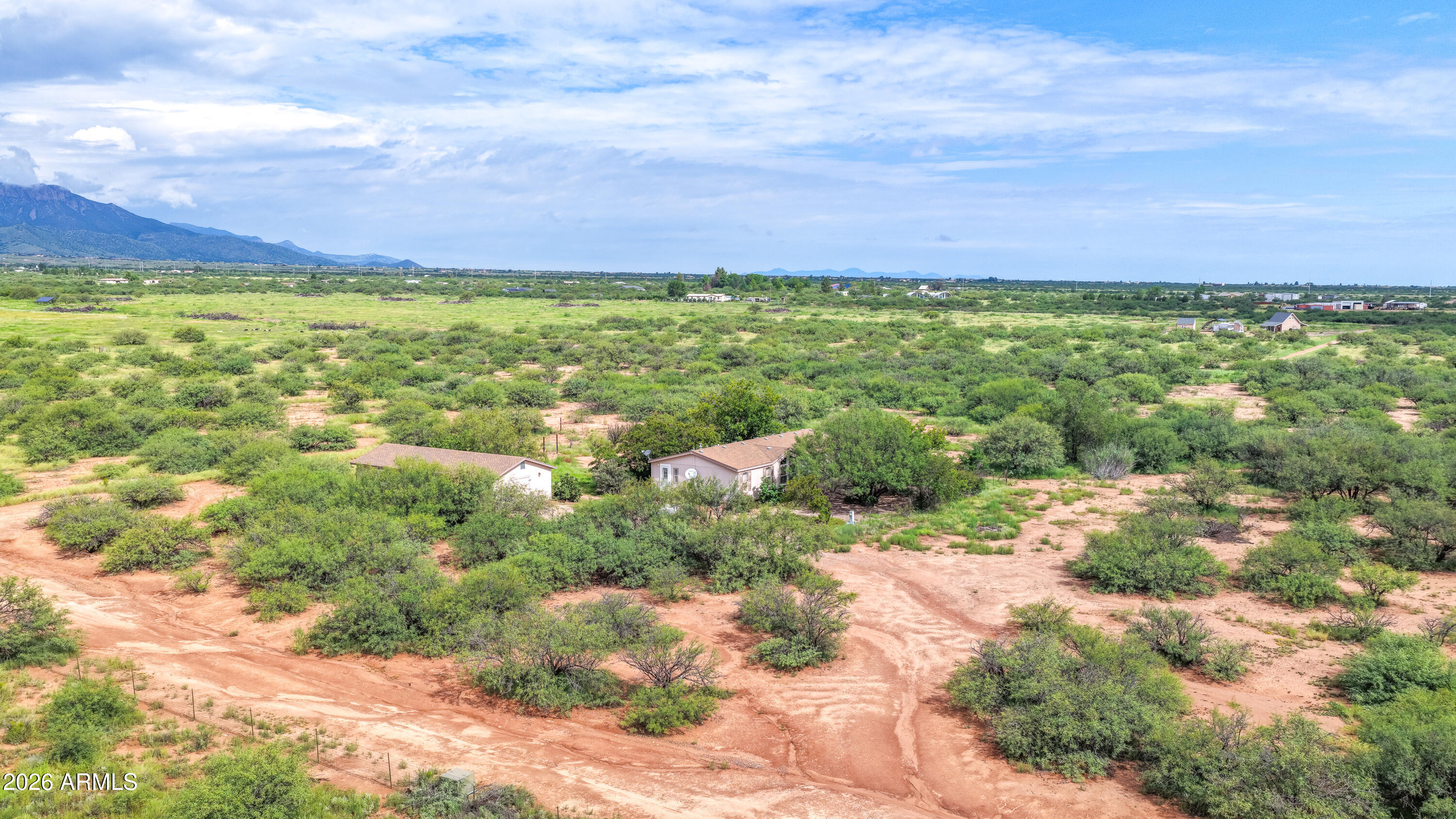 9041 E Moon Shadow Trail E, Hereford, AZ 85615 — photo 2