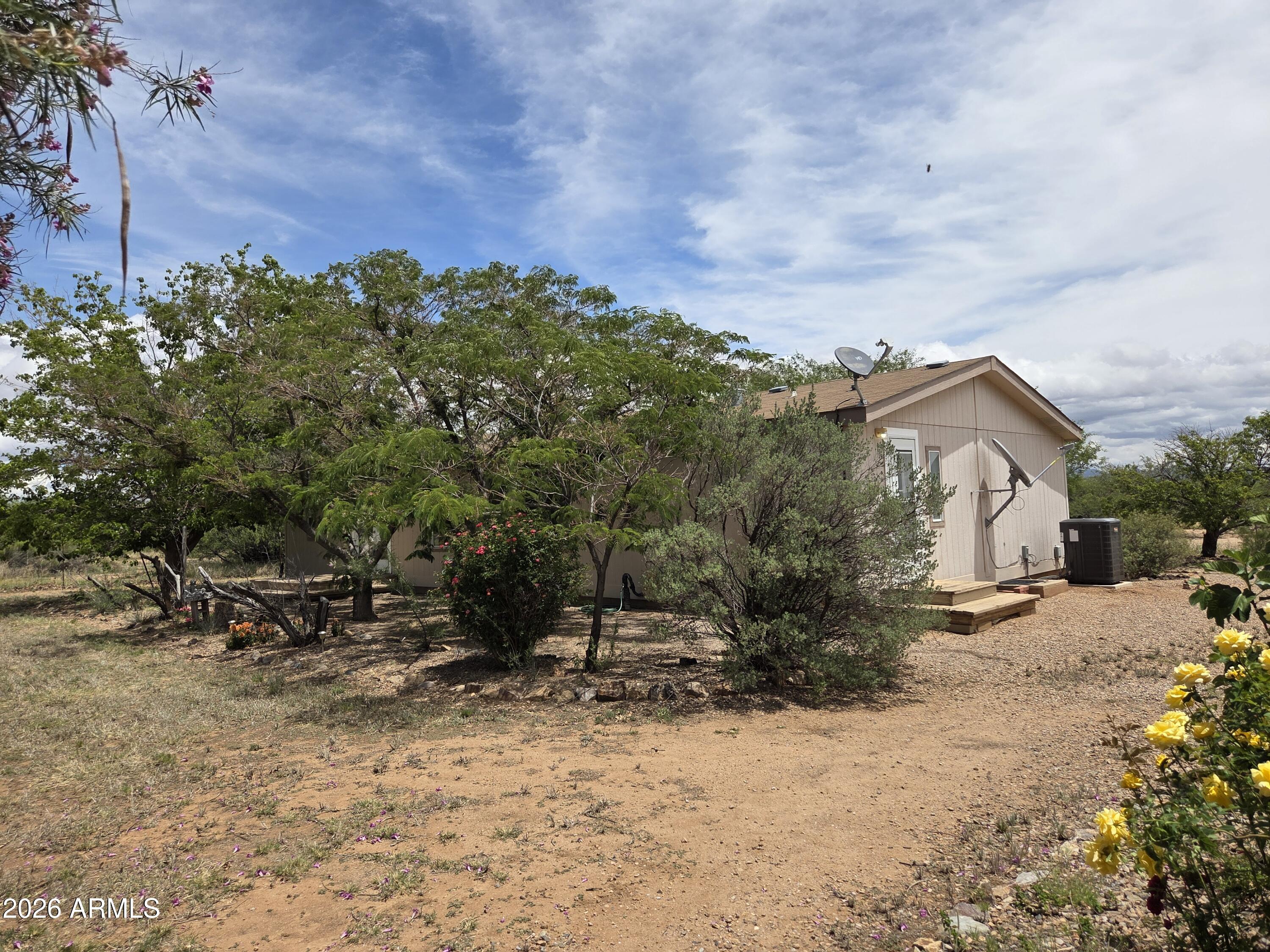 9041 E Moon Shadow Trail E, Hereford, AZ 85615 — photo 3