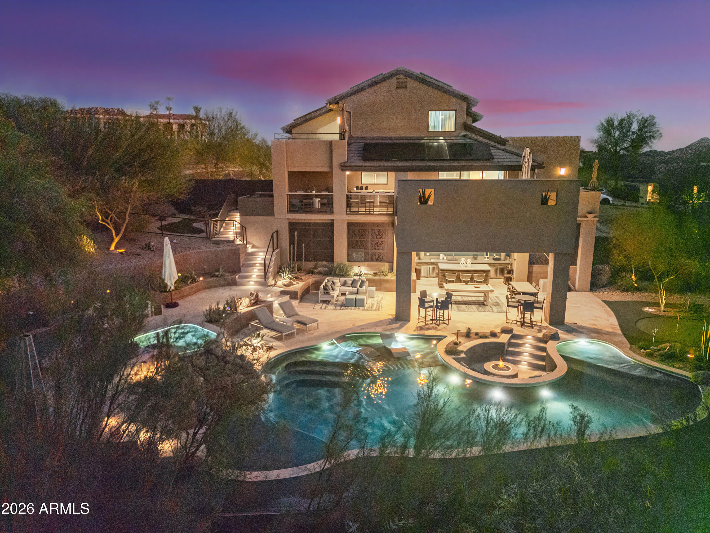 1136 E Forest Hills Drive — photo