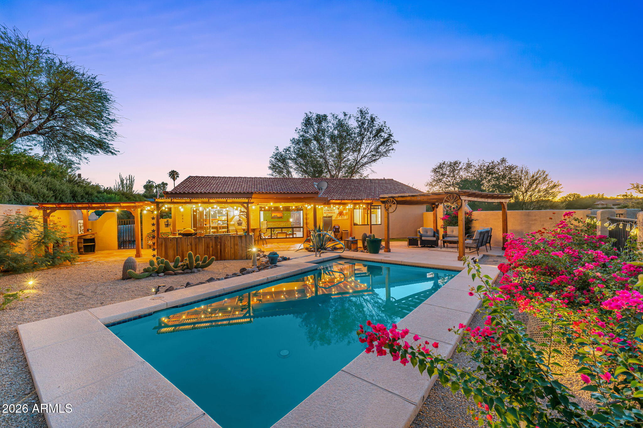 505 N Sierra Vista Drive — photo
