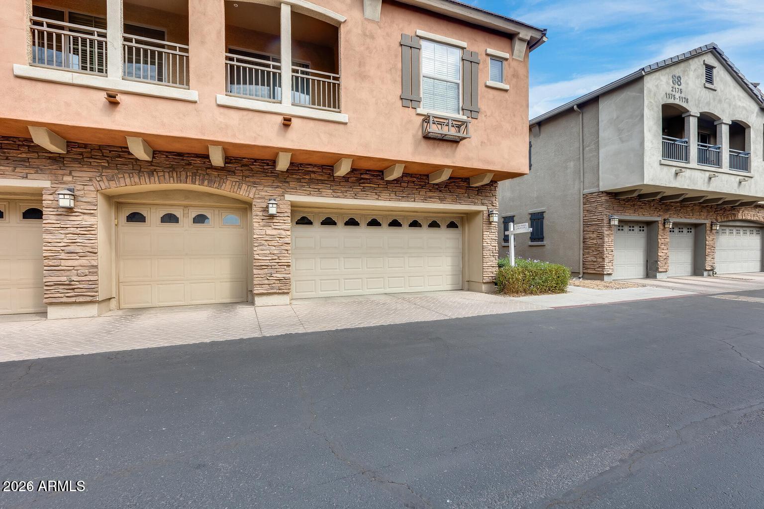 1350 S Greenfield Road 1174 — photo