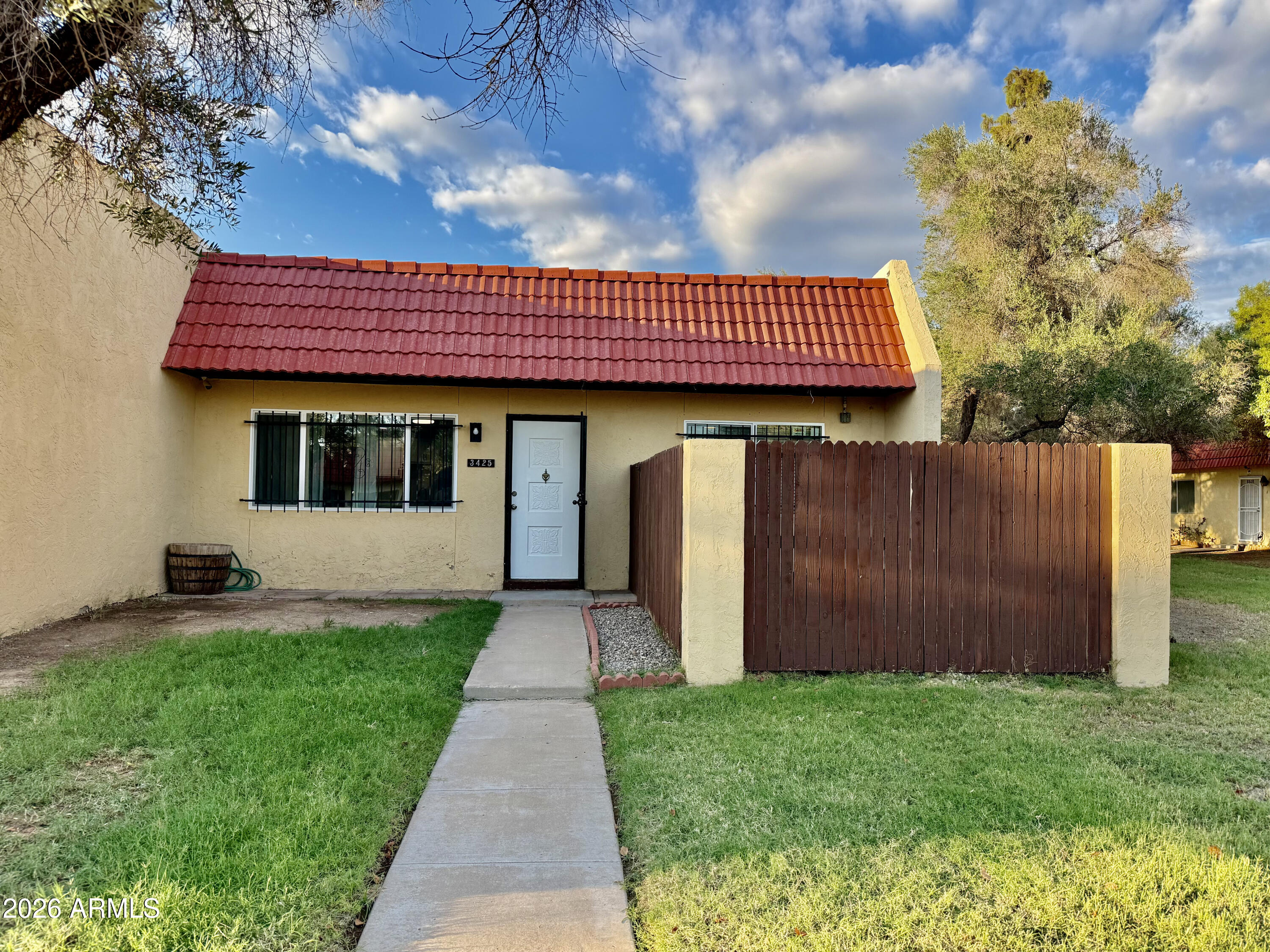 3425 W Golden Lane — photo