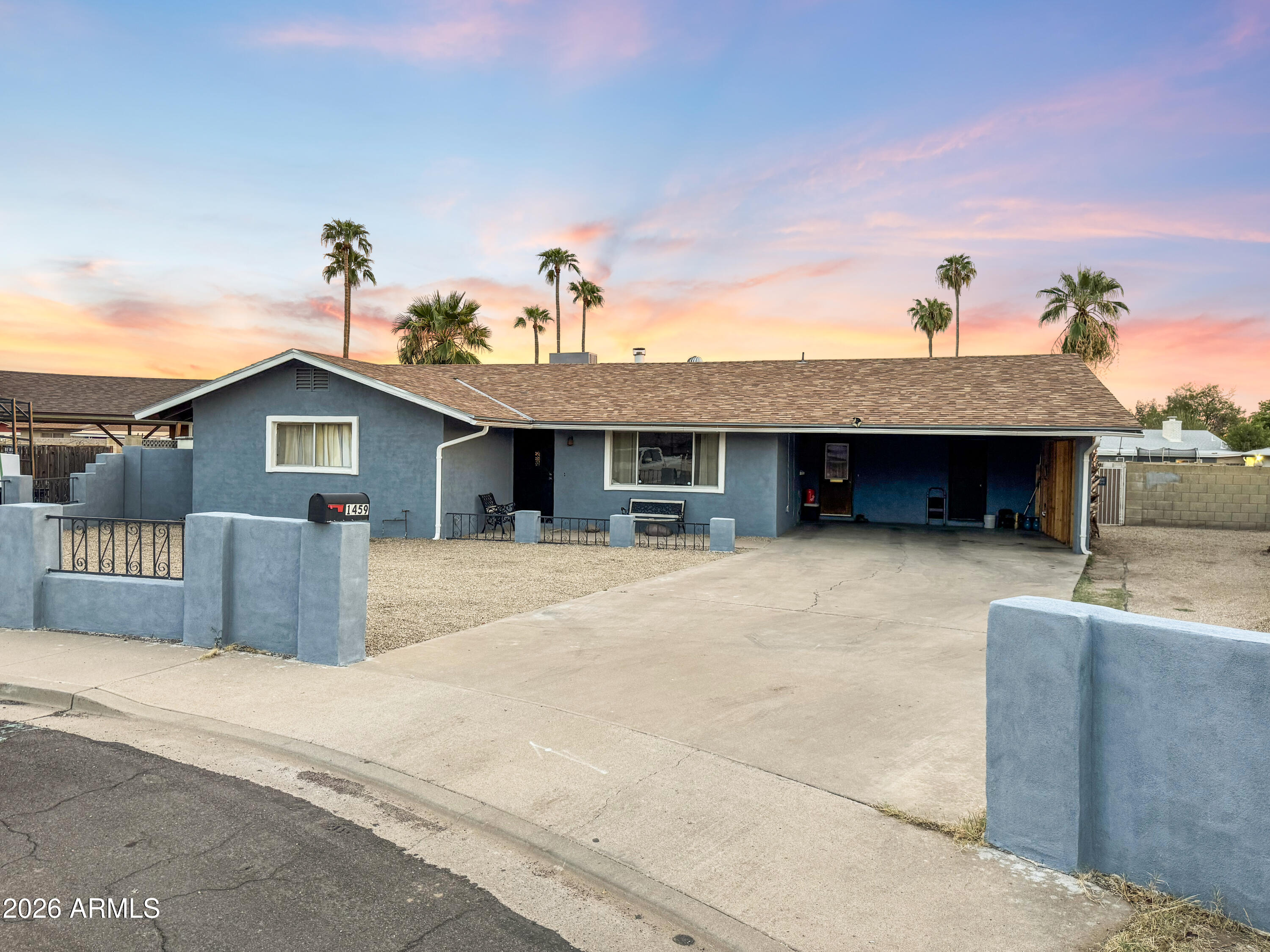 1459 W Bentley Street — photo