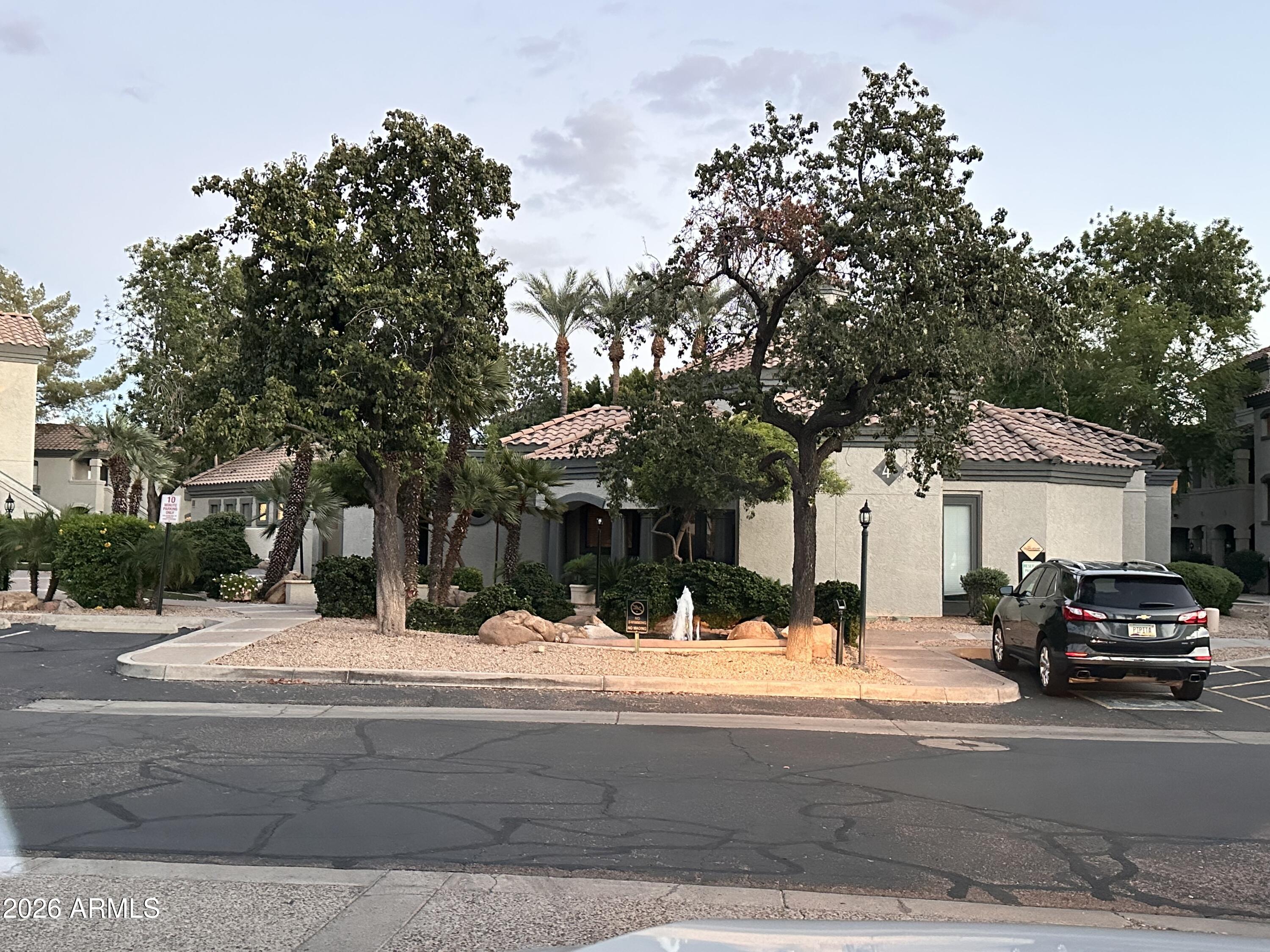 15095 N Thompson Peak Parkway 2115 — photo