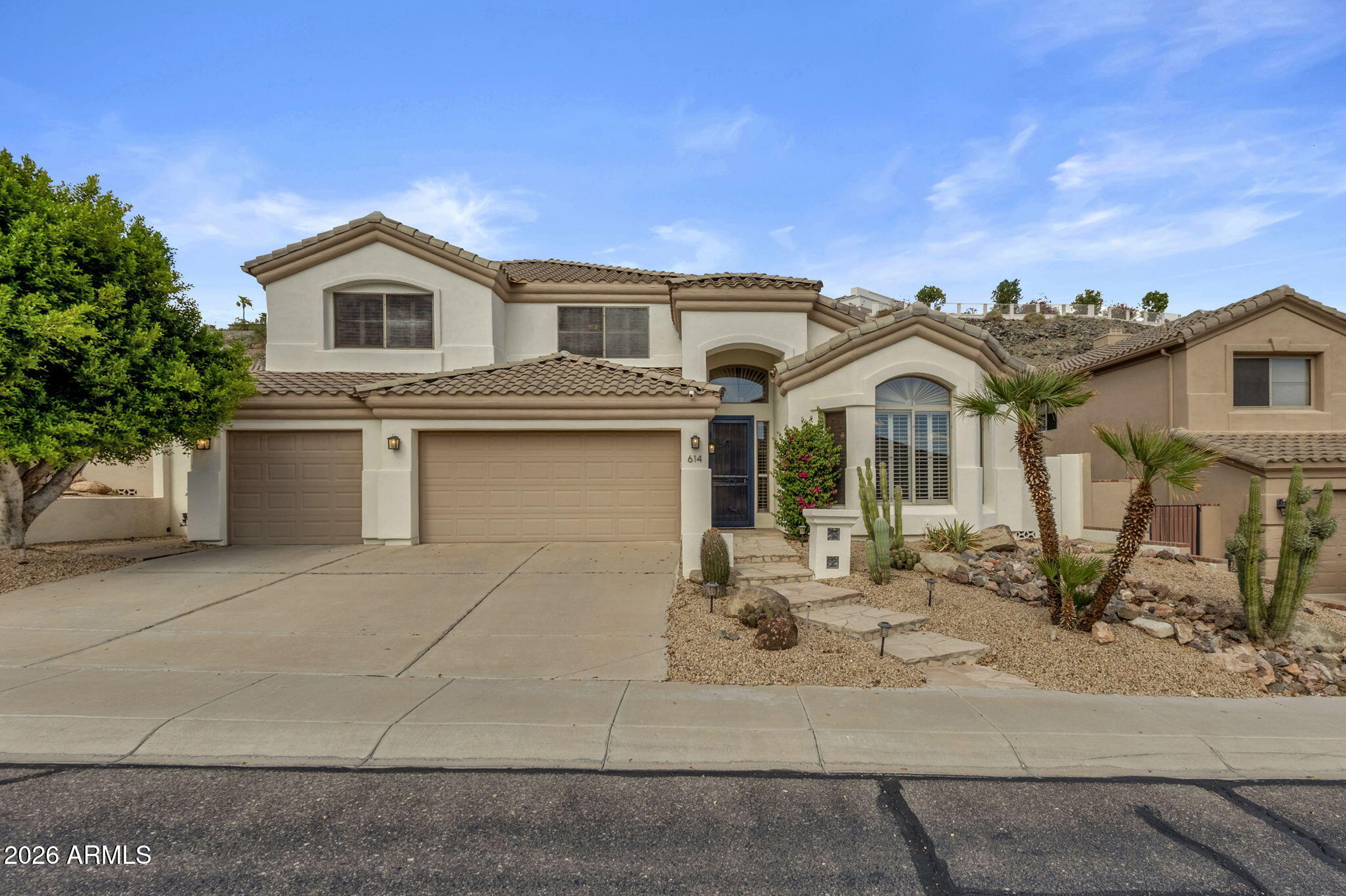 614 E Brookwood Court — photo
