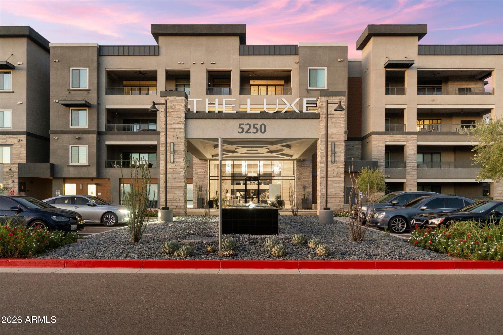 5250 E Deer Valley Drive 303 — photo