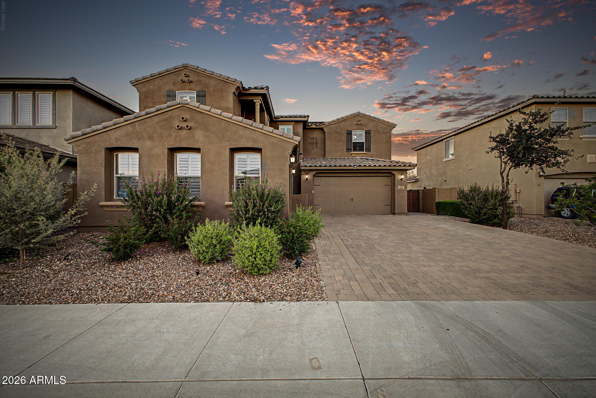 9334 W White Feather Lane — photo
