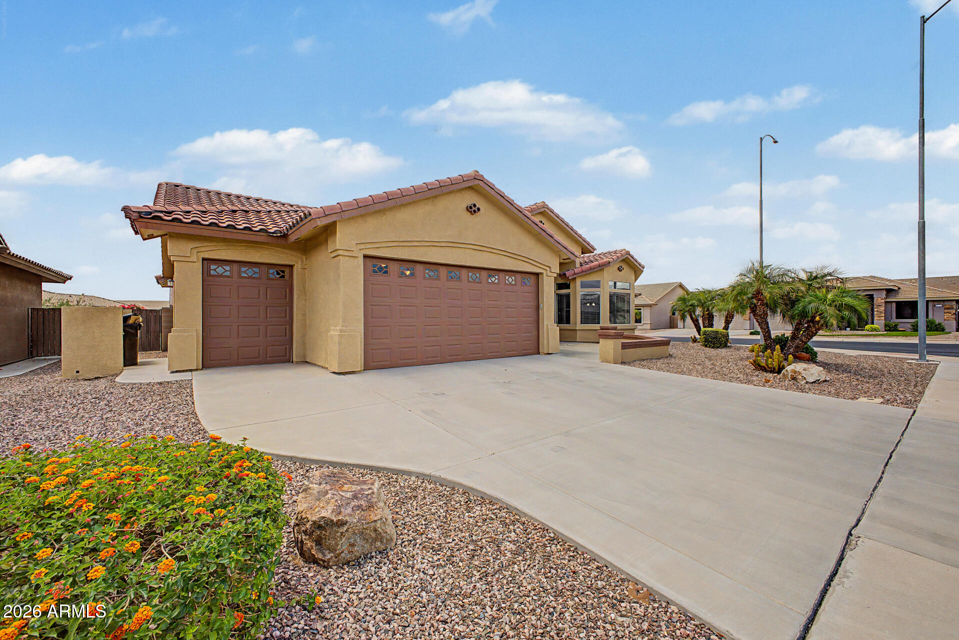 2746 S Elderwood Circle — photo