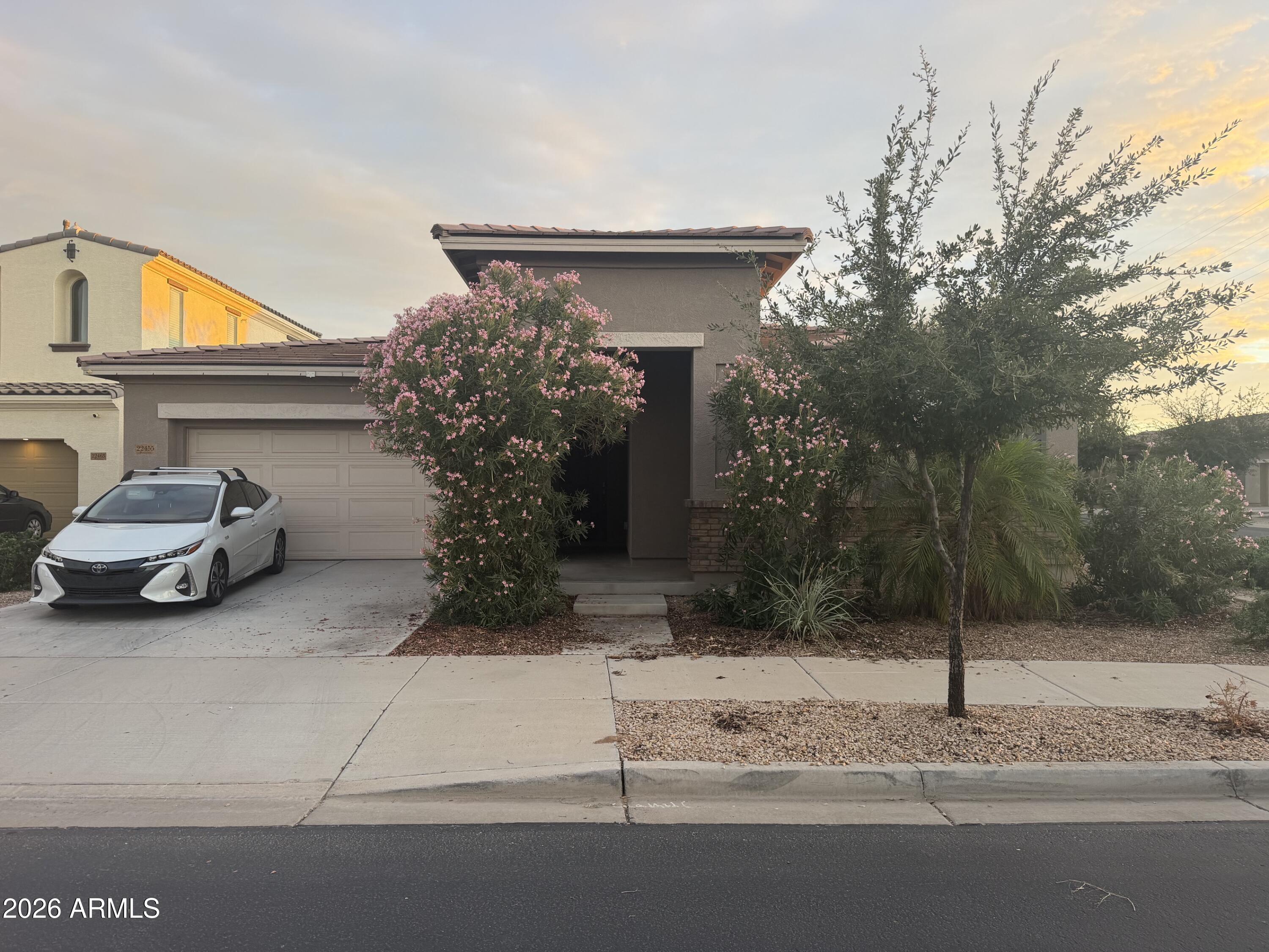 22455 E Silver Creek Lane — photo