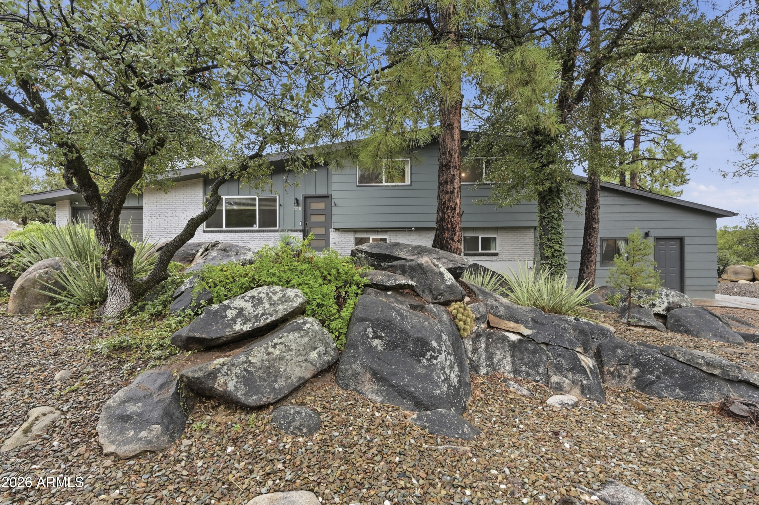 216 Plaza Drive — photo