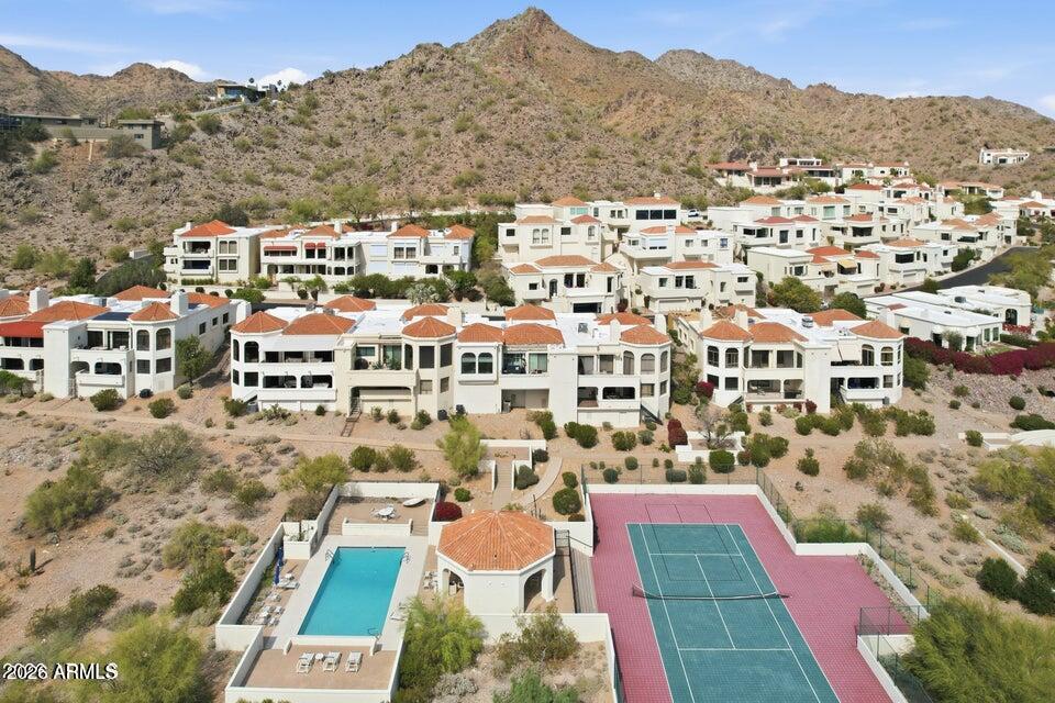 3800 E Lincoln Drive 6 — photo
