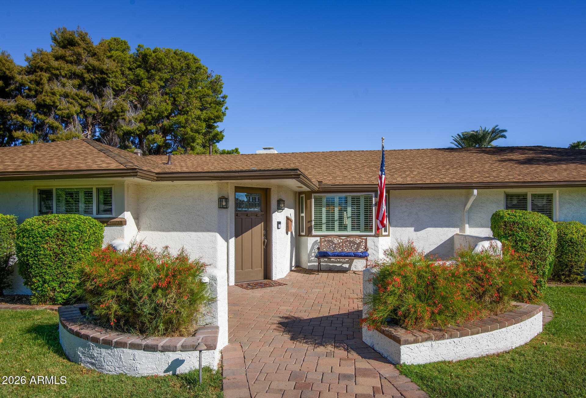202 W Lamar Road — photo