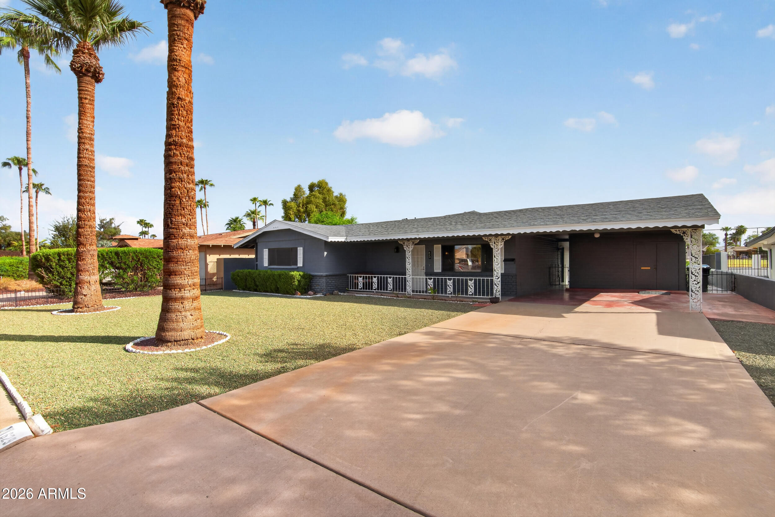 629 S Edgewater Drive — photo