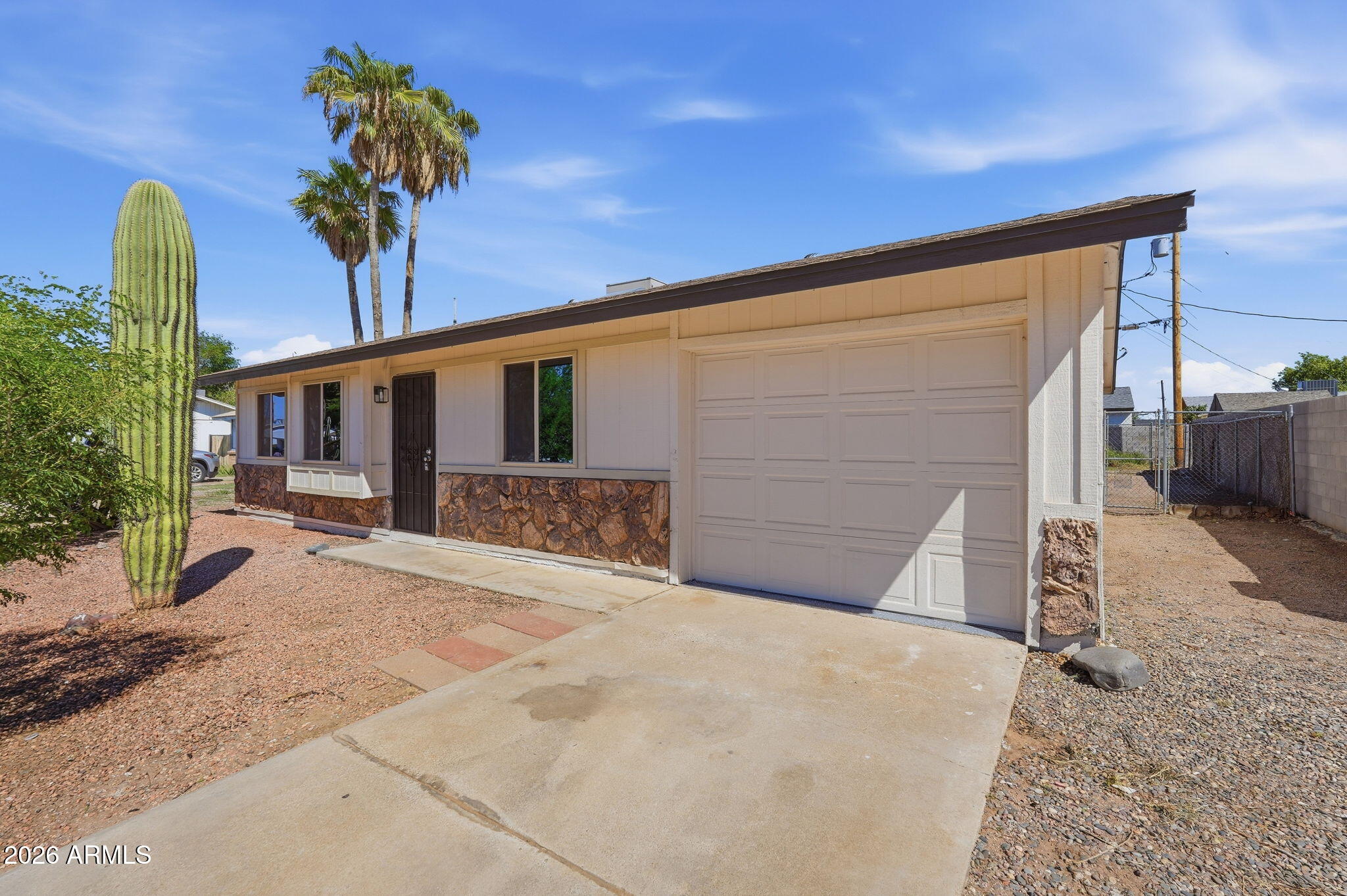 2005 S Apache Drive, Apache Junction, AZ 85120 — photo 2