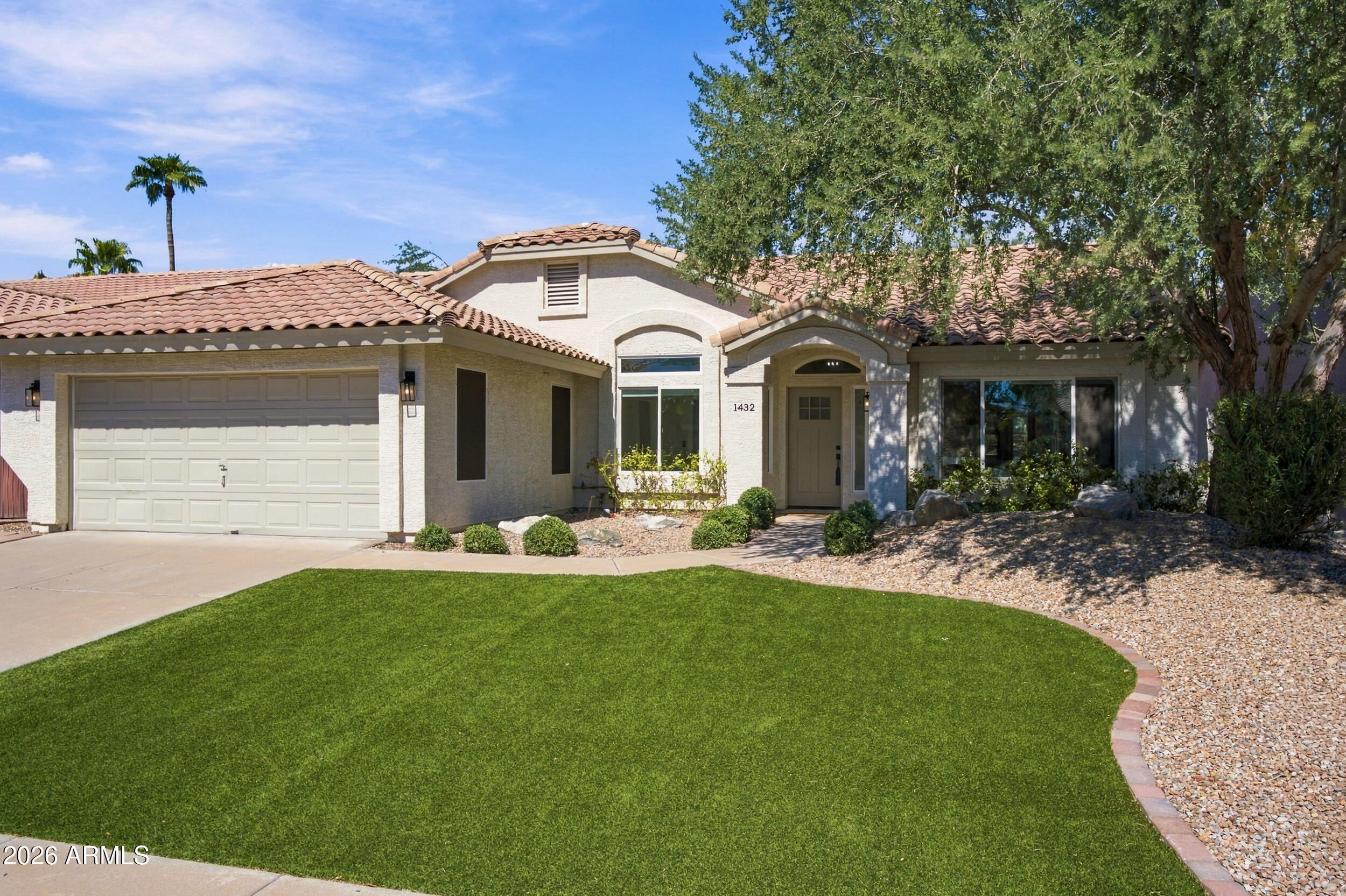 1432 W South Fork Drive — photo