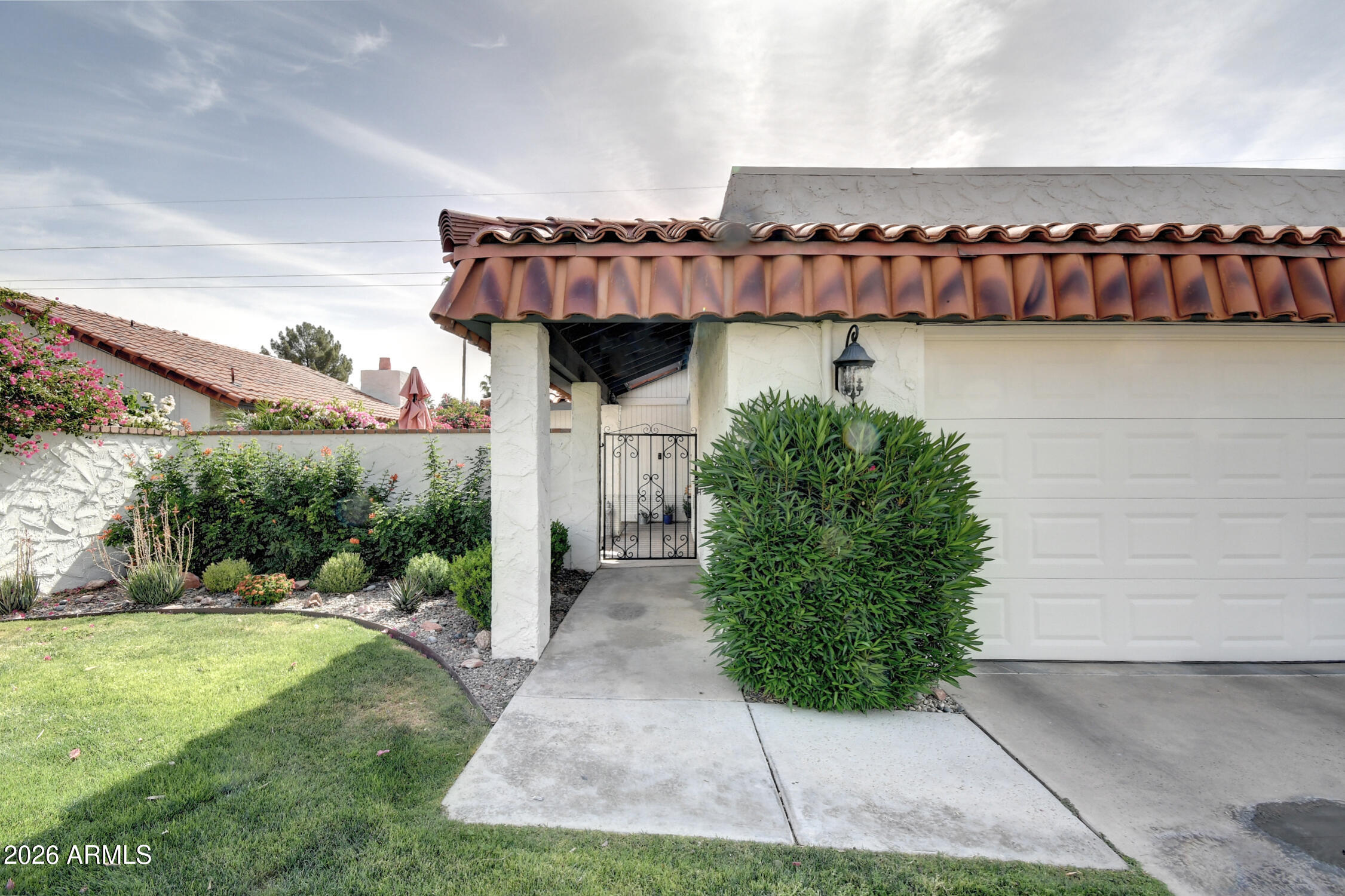 5718 N Scottsdale Road — photo