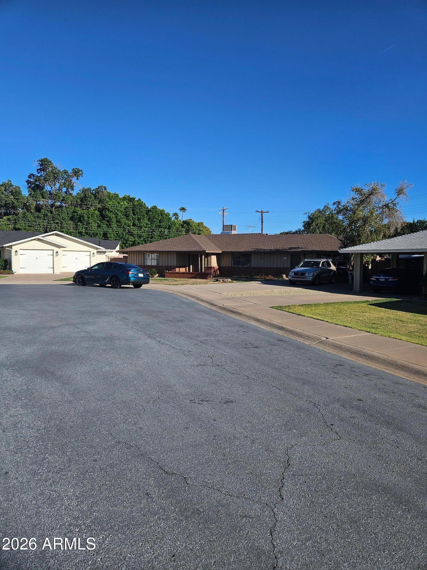 5047 E Cheery Lynn Road — photo