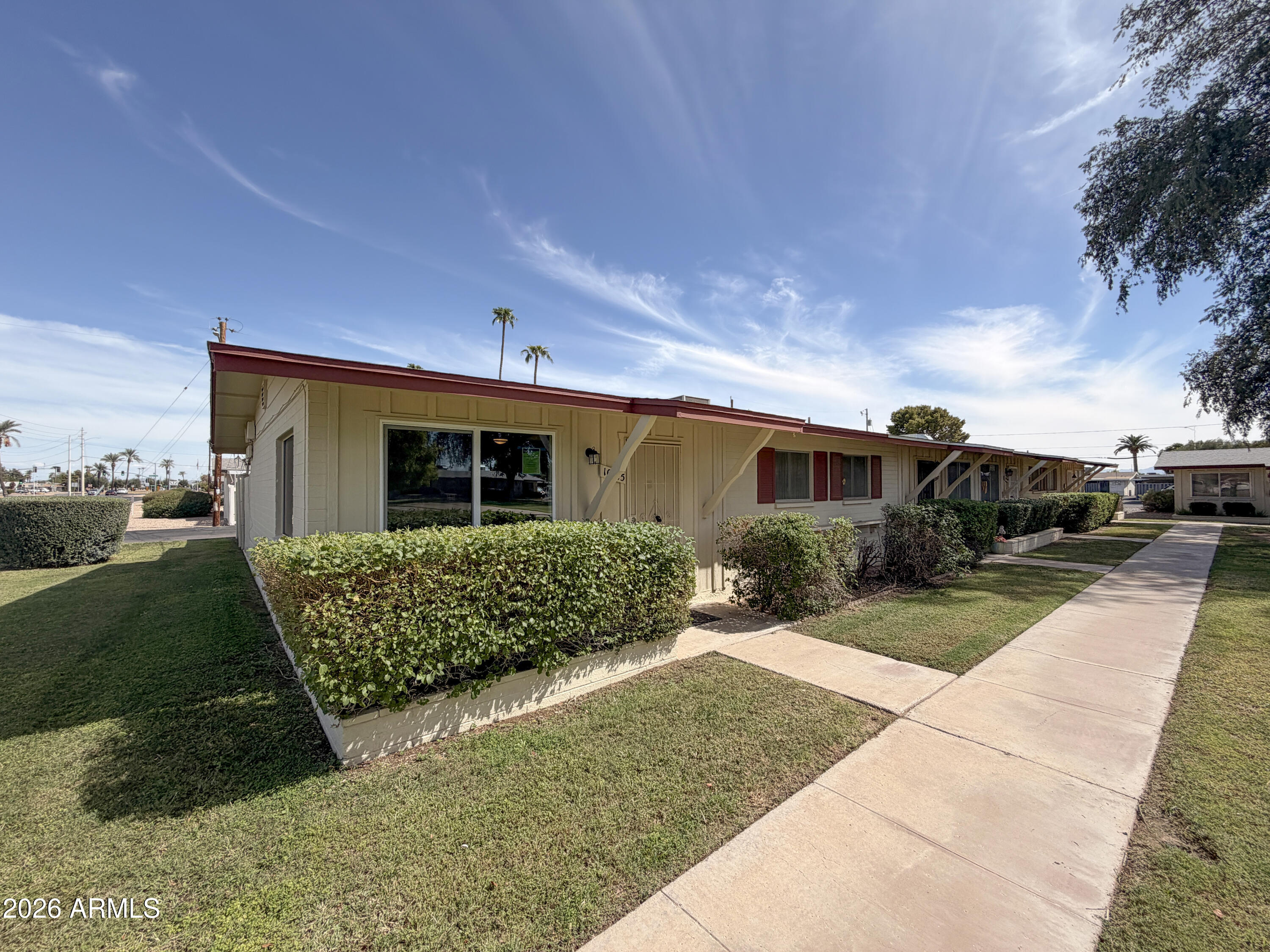 10345 W Peoria Avenue — photo