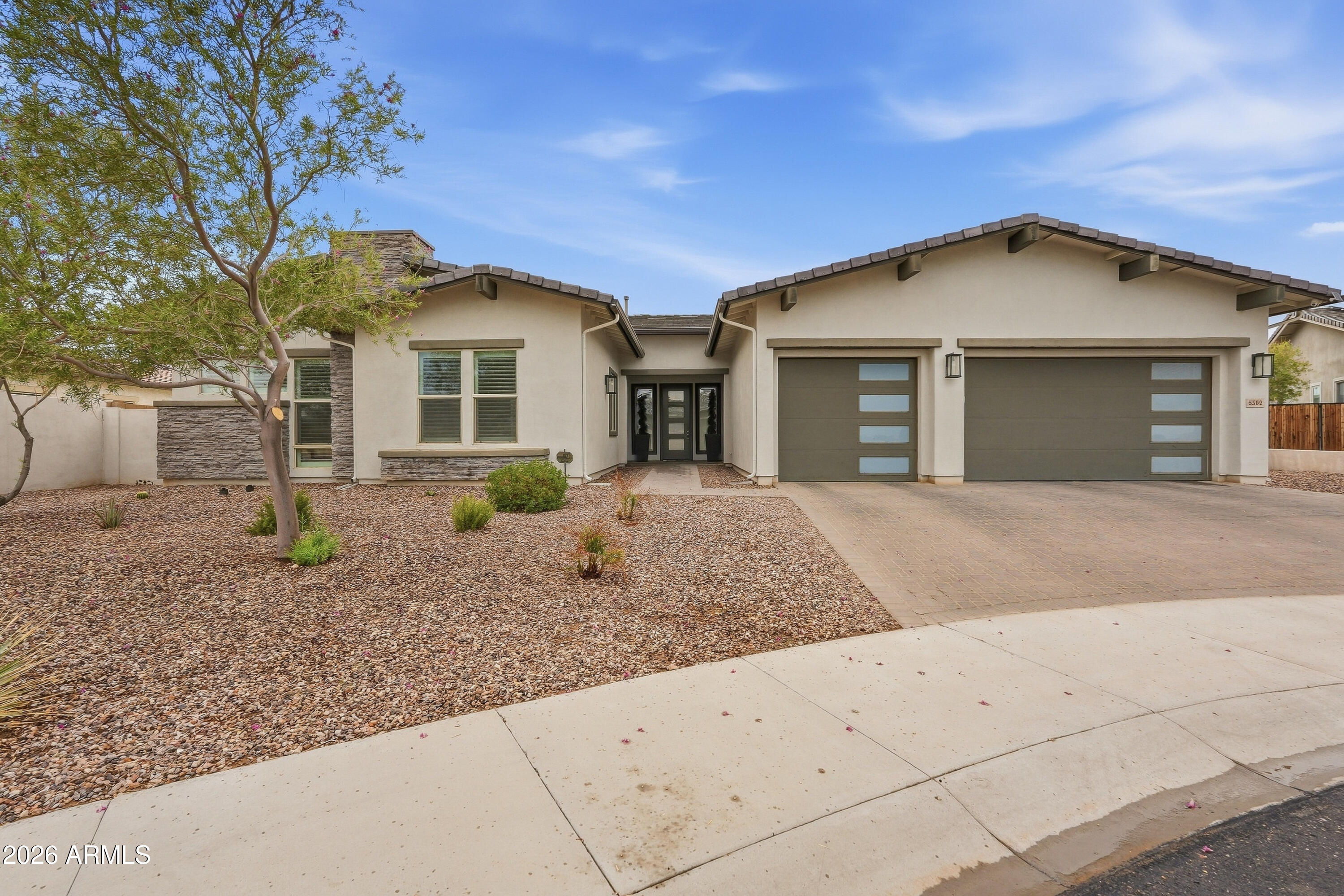 5302 N Tiller Drive — photo