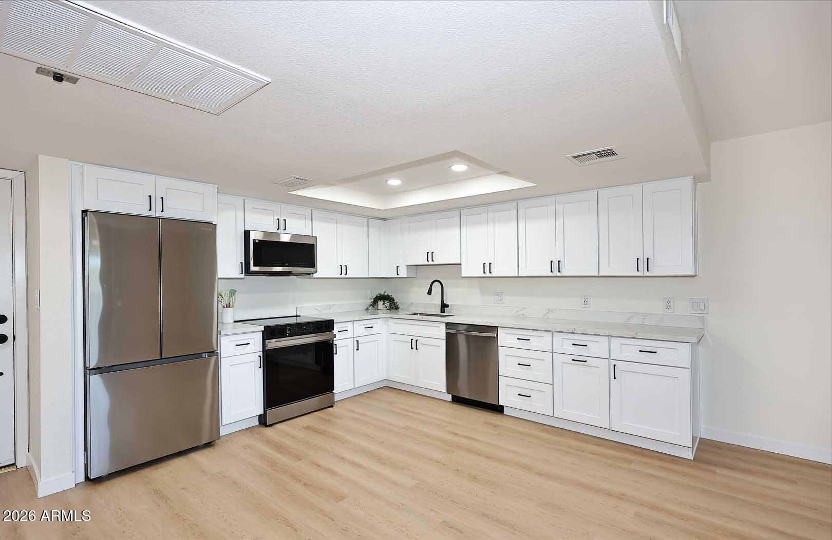 7960 E Camelback Road 408 — photo
