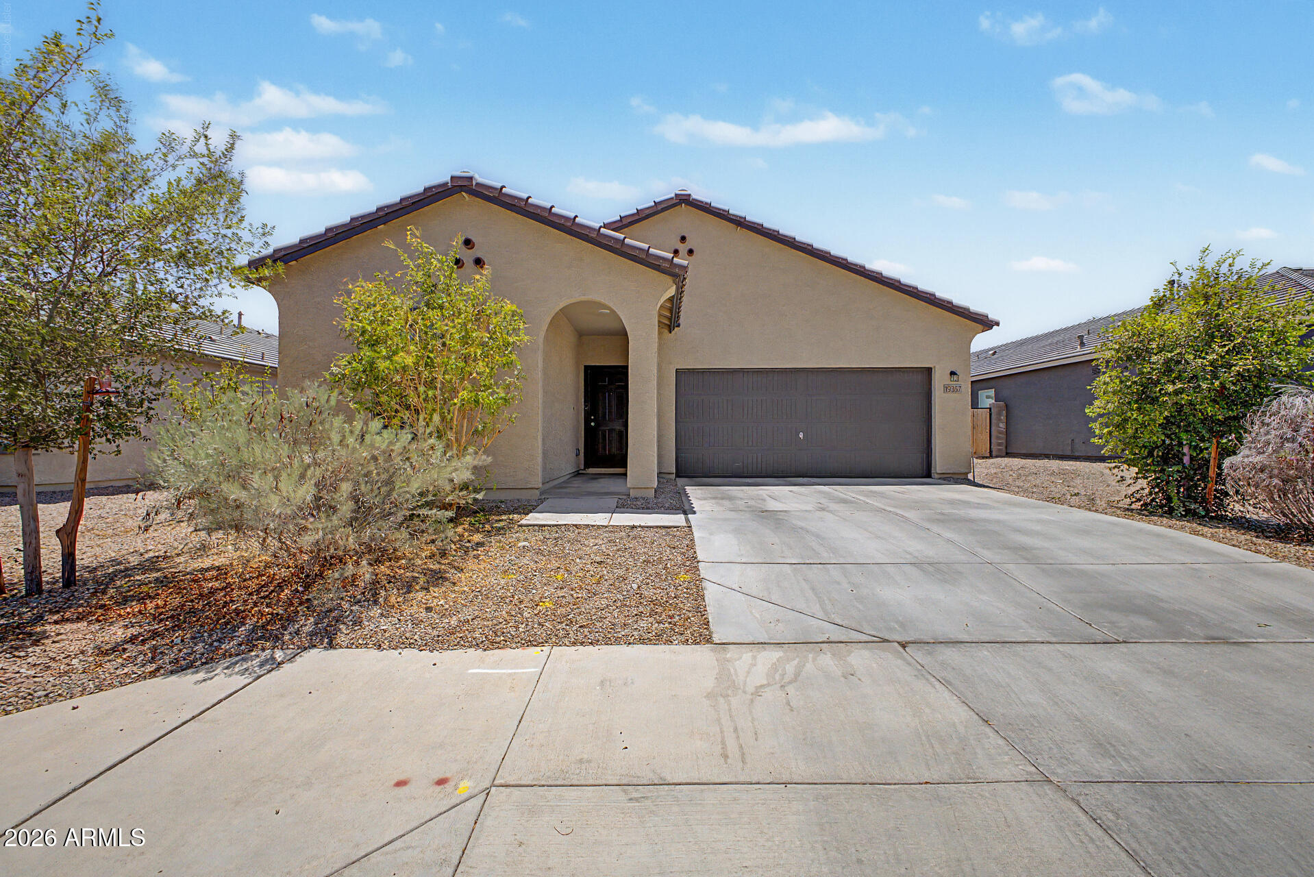 19357 W Hazelwood Street — photo