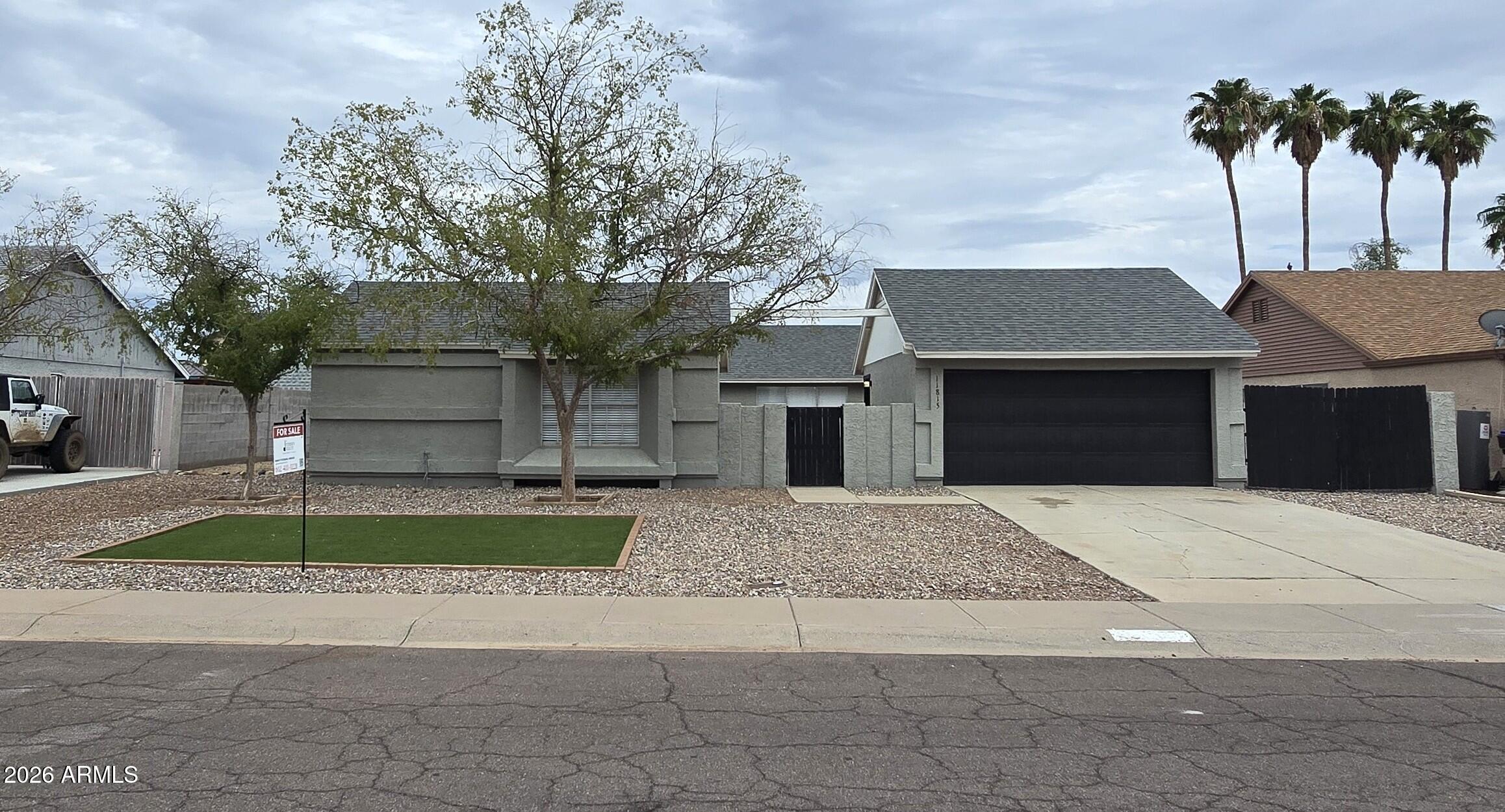 11815 N 77th Drive — photo