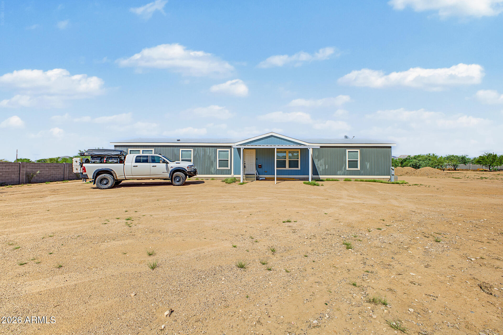 3062 W Smoketree Street — photo