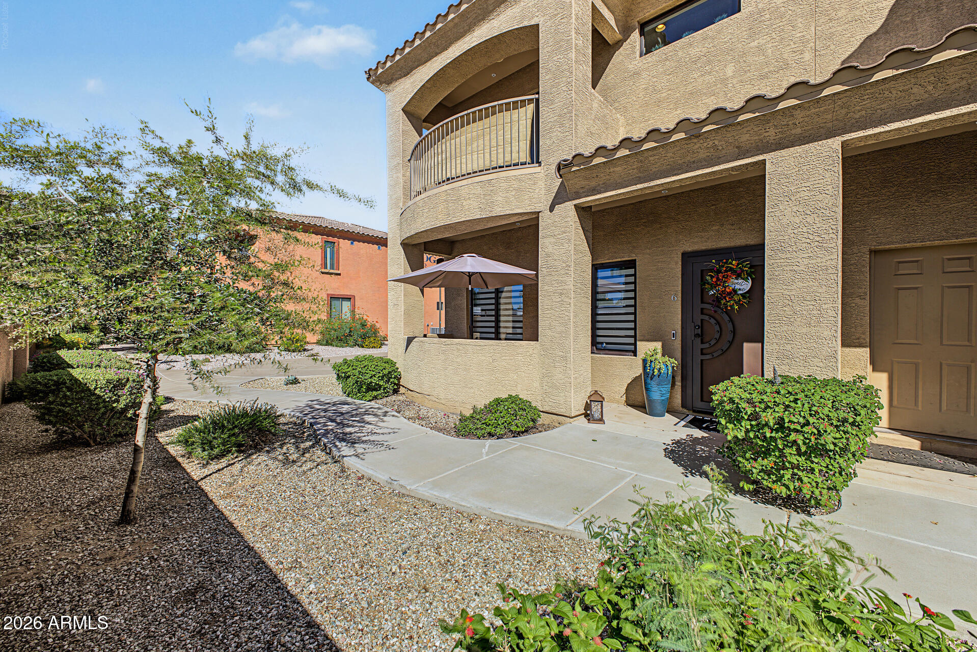 16220 N 30th Place Unit 6 — photo
