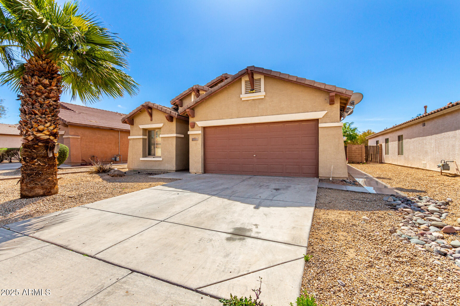 11741 W Sherman Street — photo
