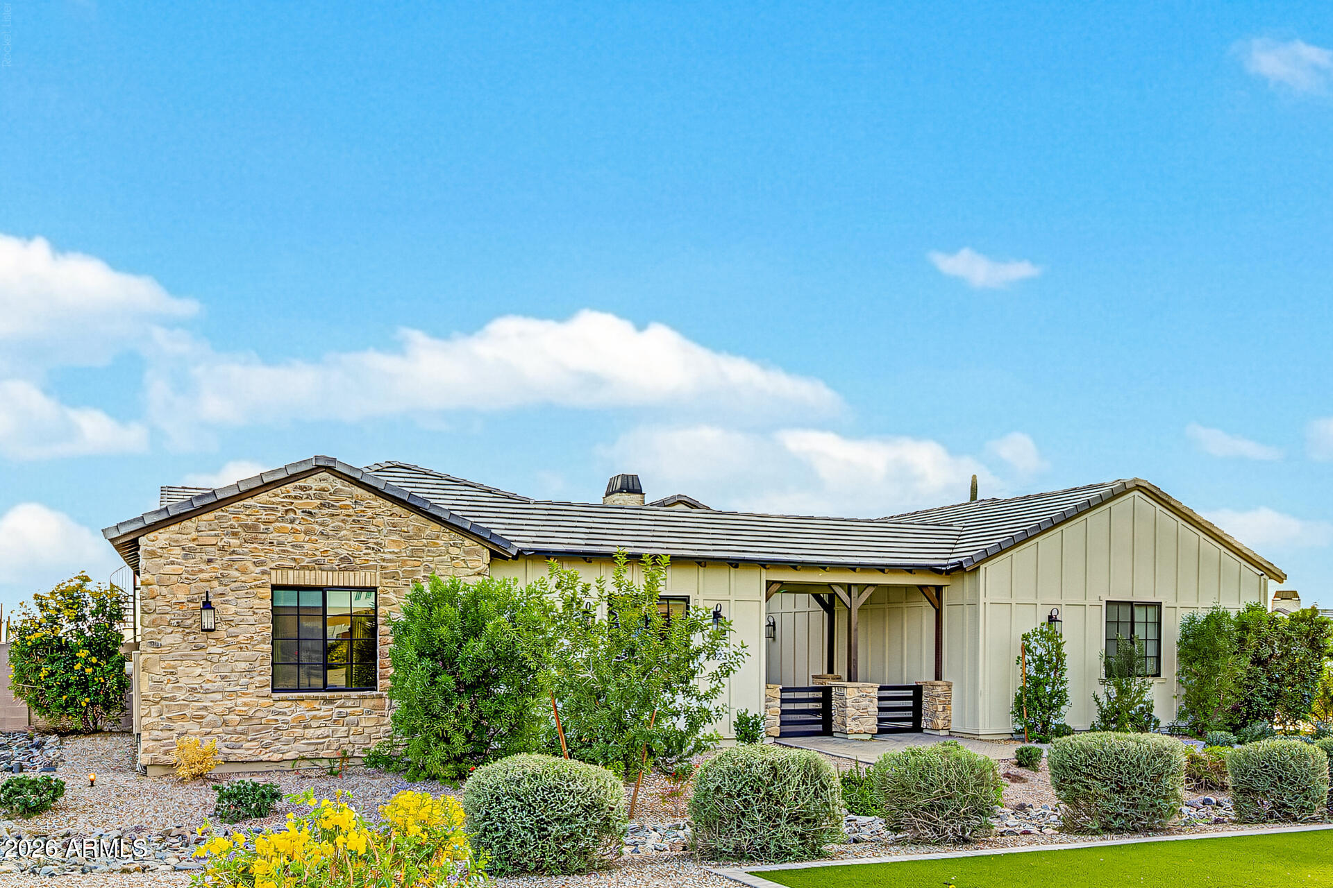 8323 E Regina Circle, Mesa, AZ 85207 — photo 2