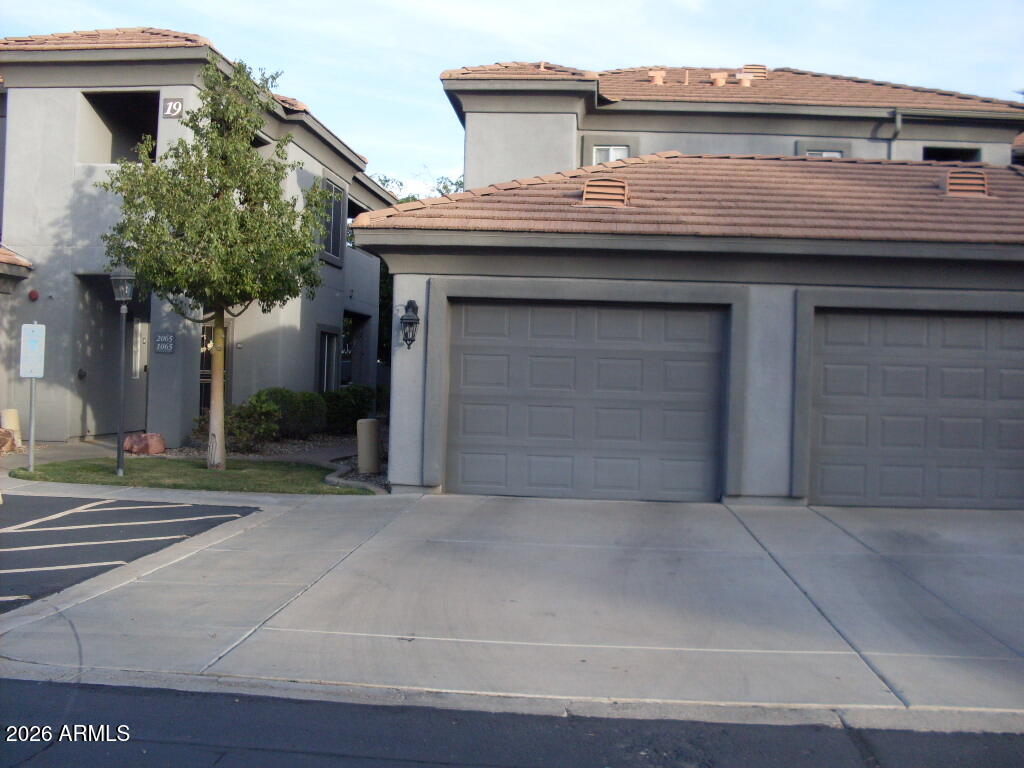 7401 W Arrowhead Clubhouse Drive 1001 — photo
