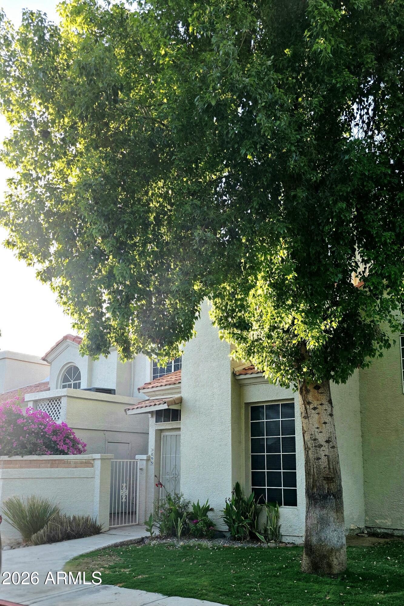 1717 E Union Hills Drive 1095 — photo