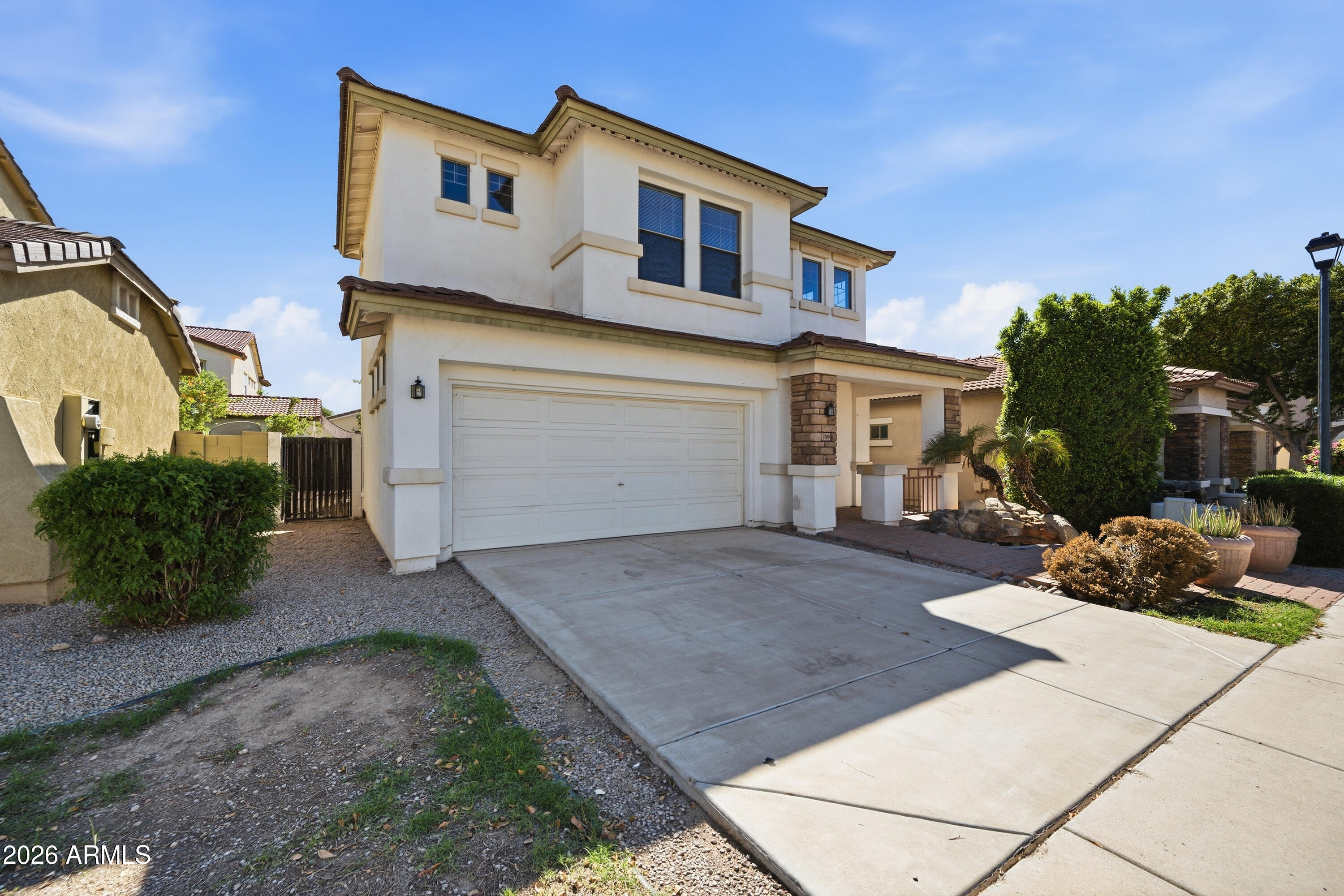 5209 W Shaw Butte Drive — photo