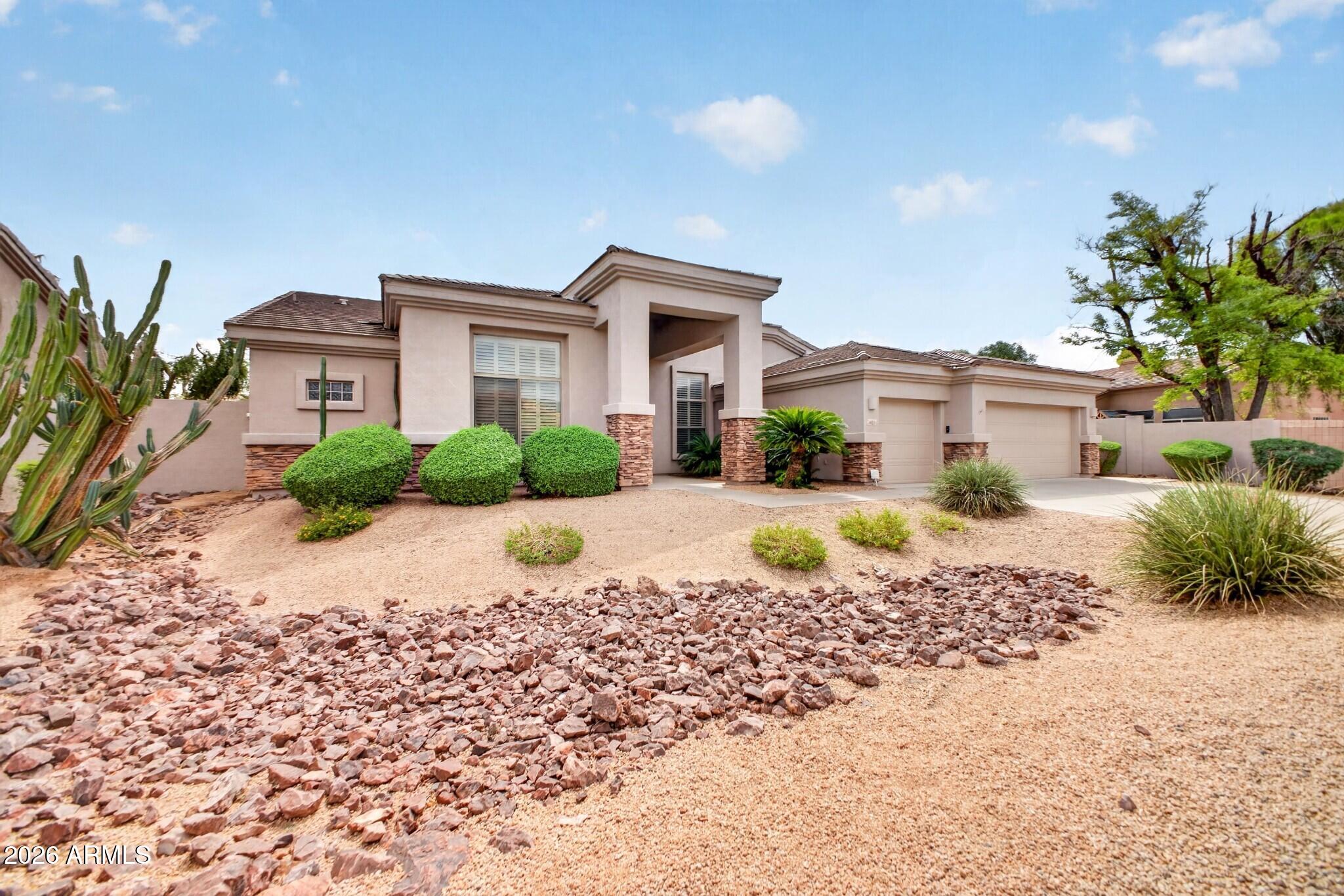 1123 W Thompson Way — photo