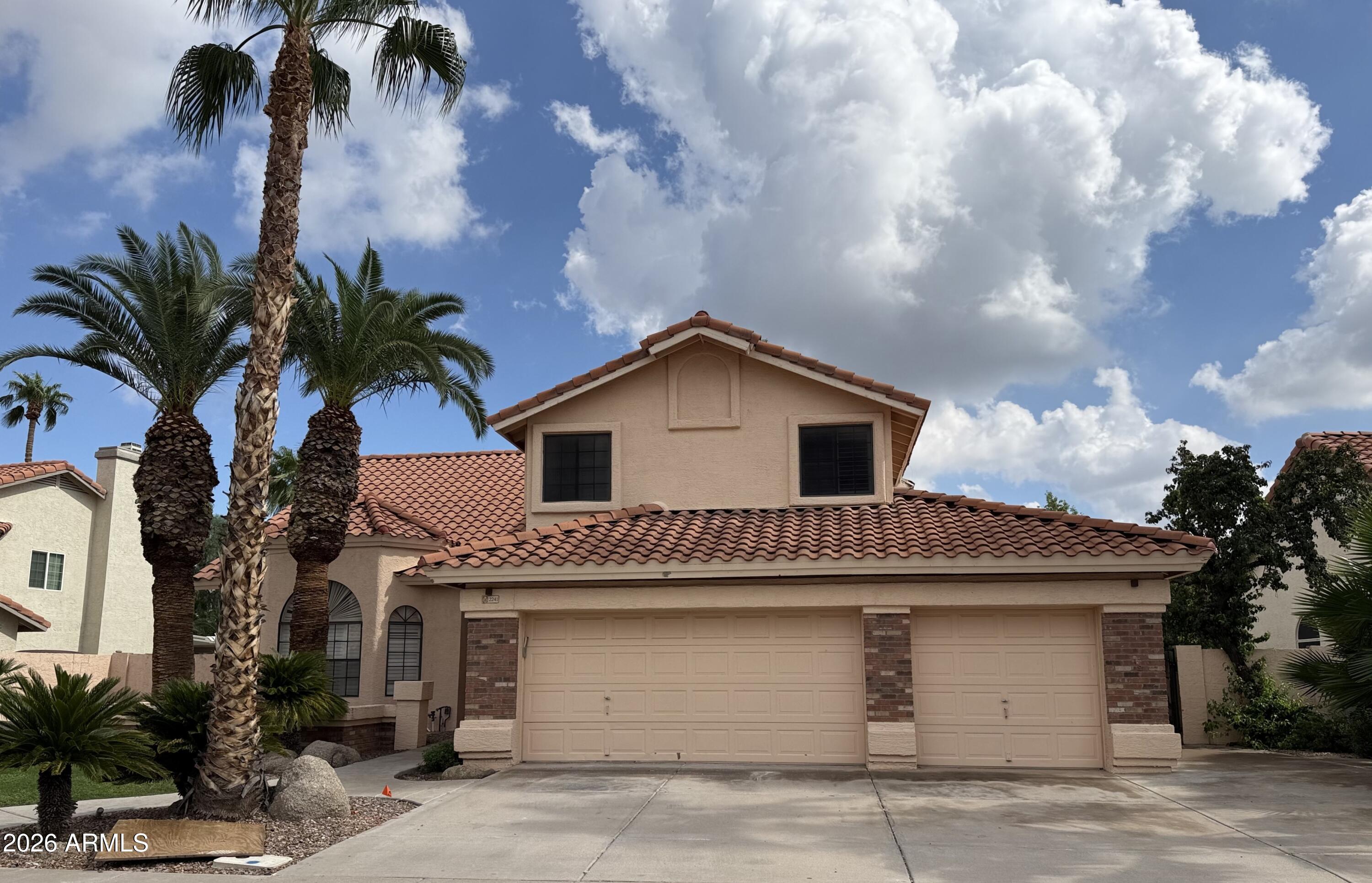 2241 E Mallard Court — photo