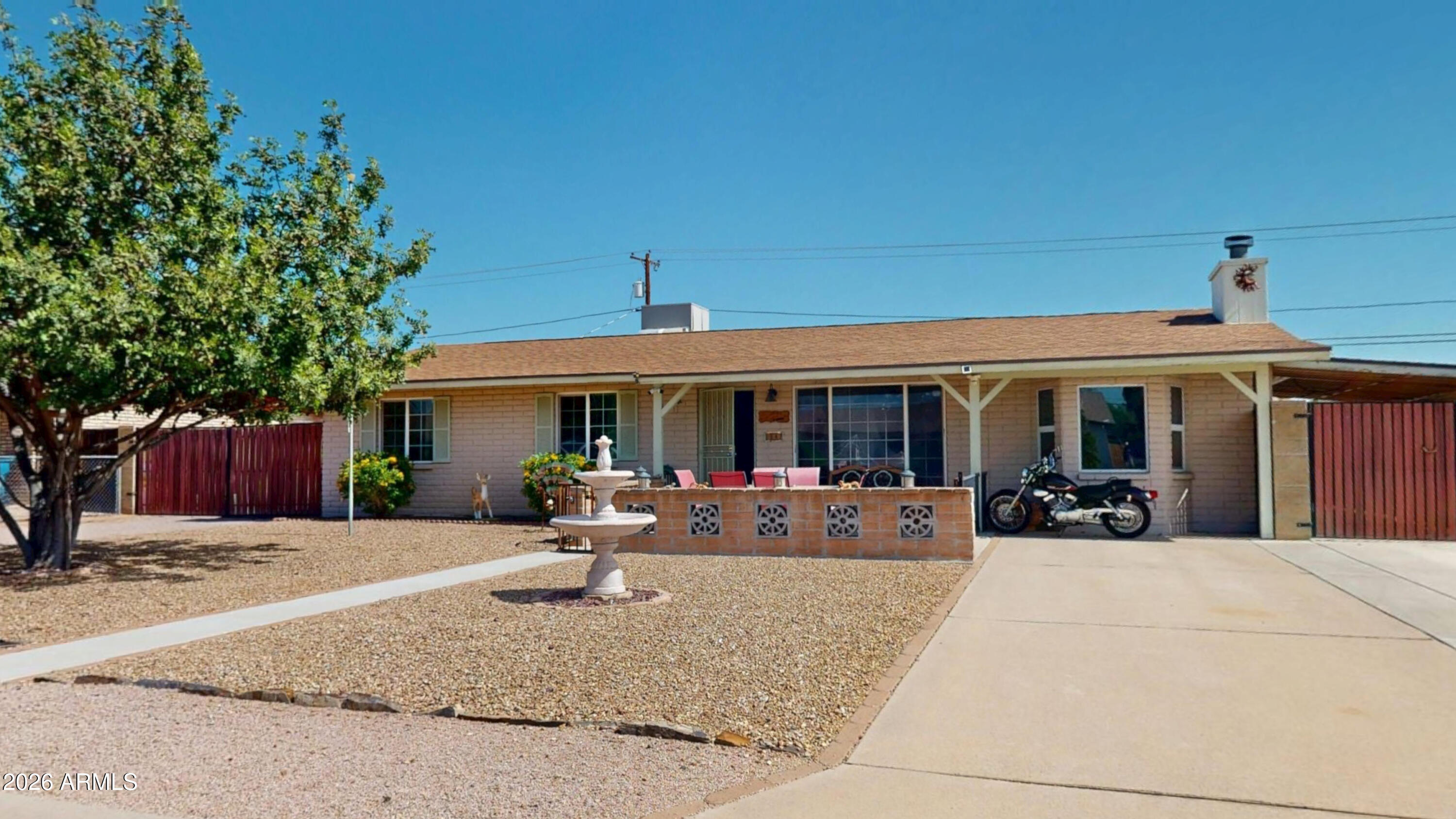 1347 S Cactus Road — photo