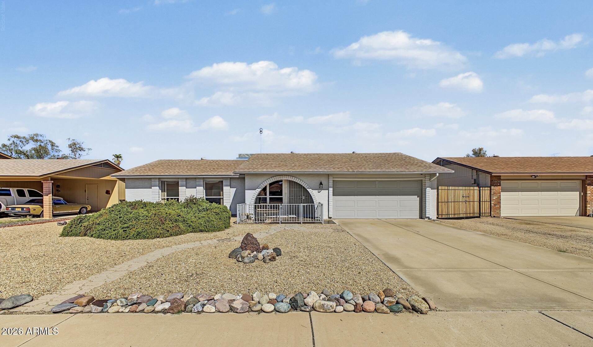 10514 W Royal Palm Road — photo