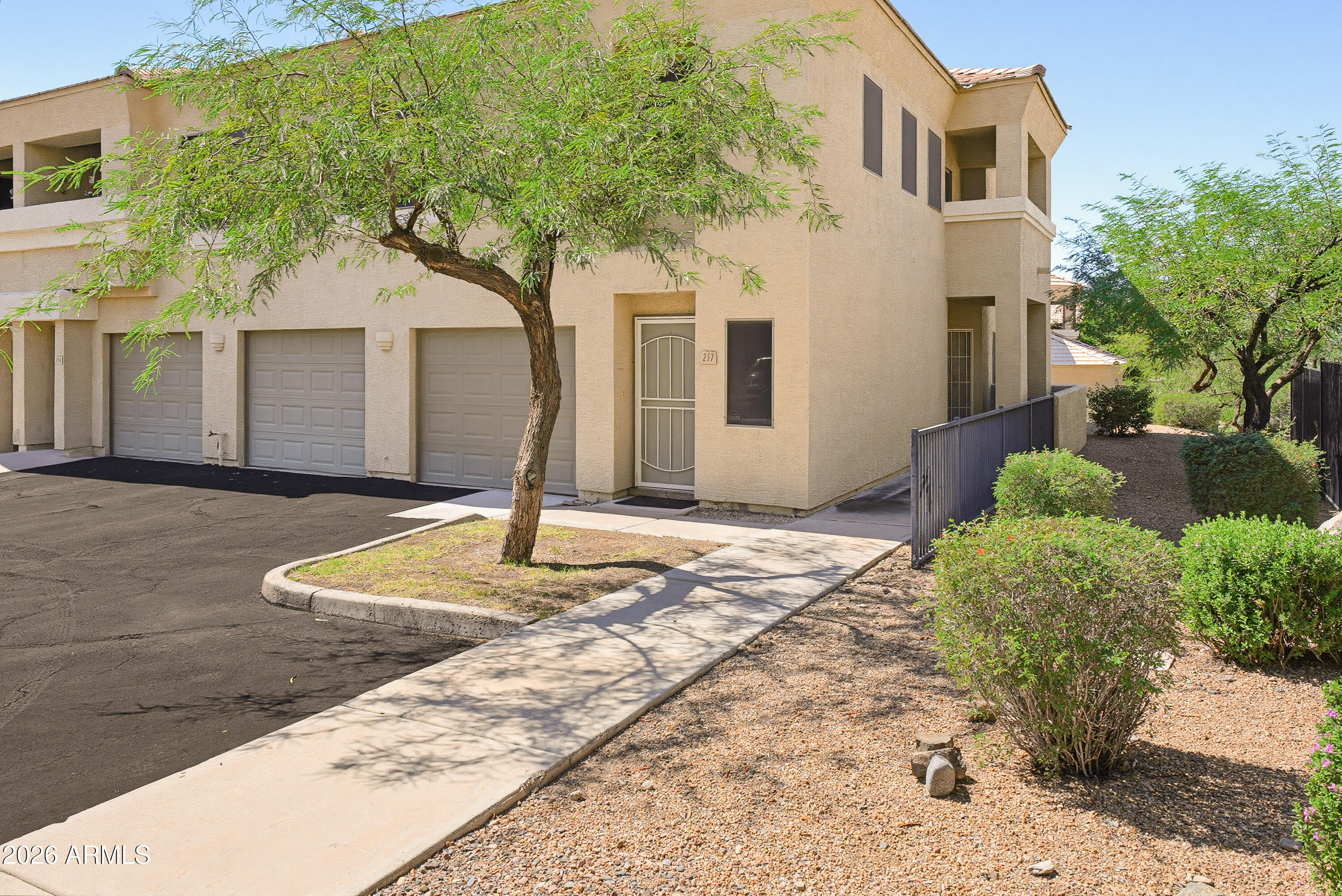 1716 W Cortez Street 237 — photo