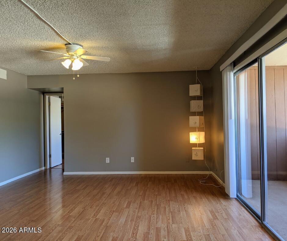 4608 W Maryland Avenue 203 — photo