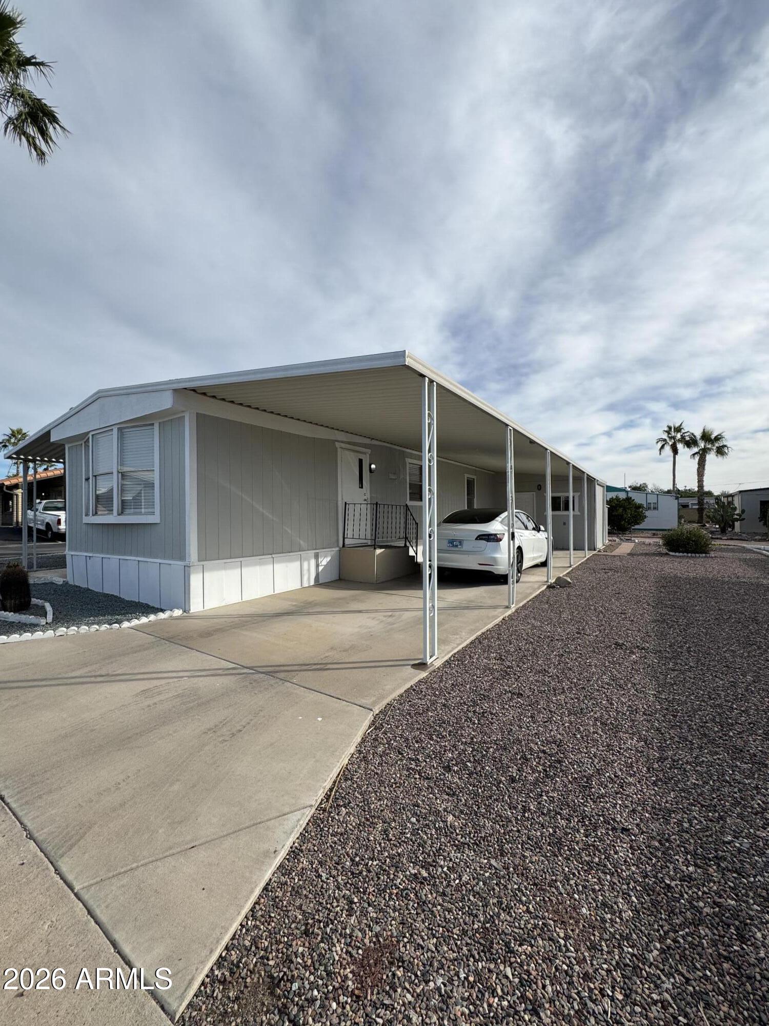 9427 E University Drive Unit 18 — photo