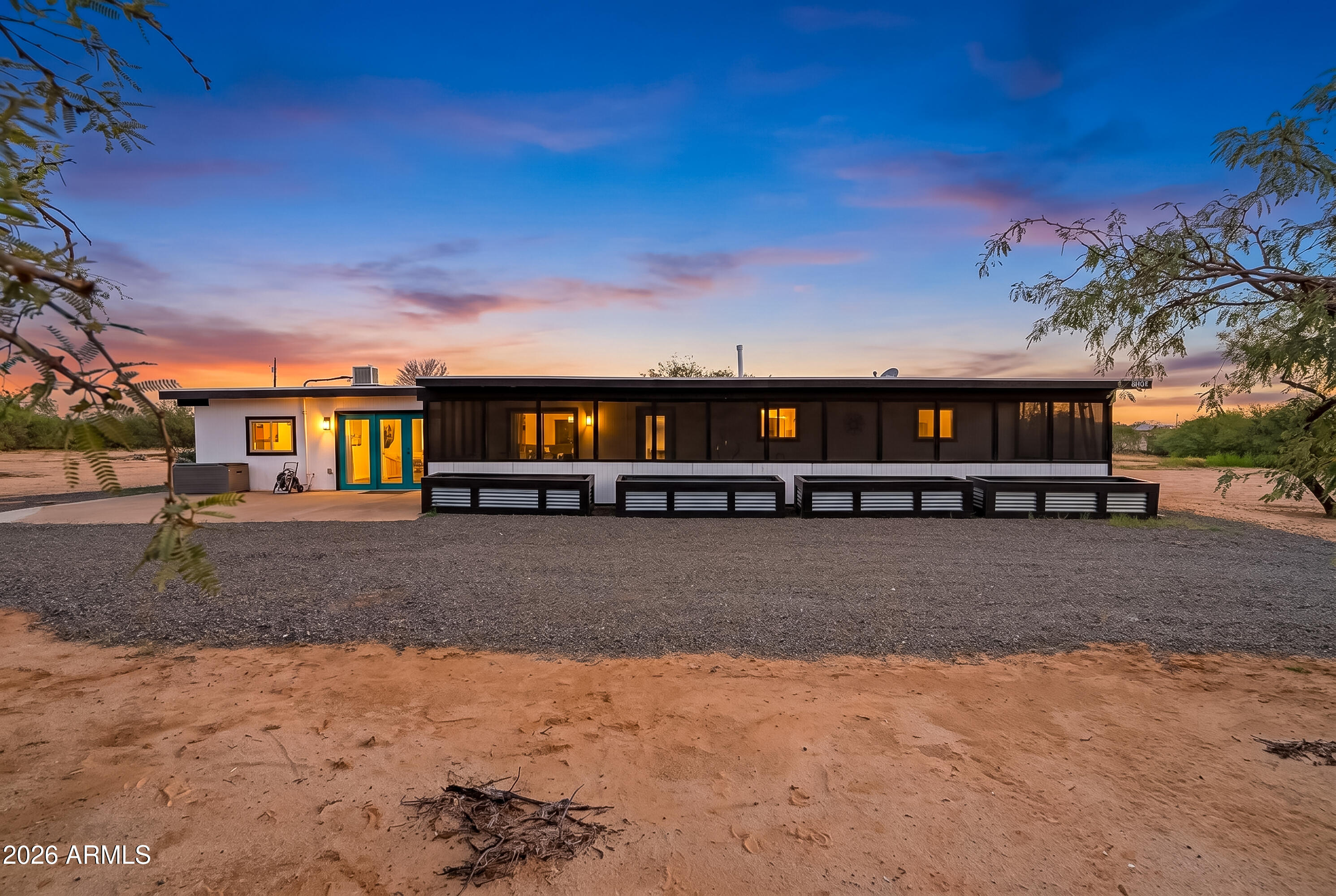 8360 S Taylor Lane — photo