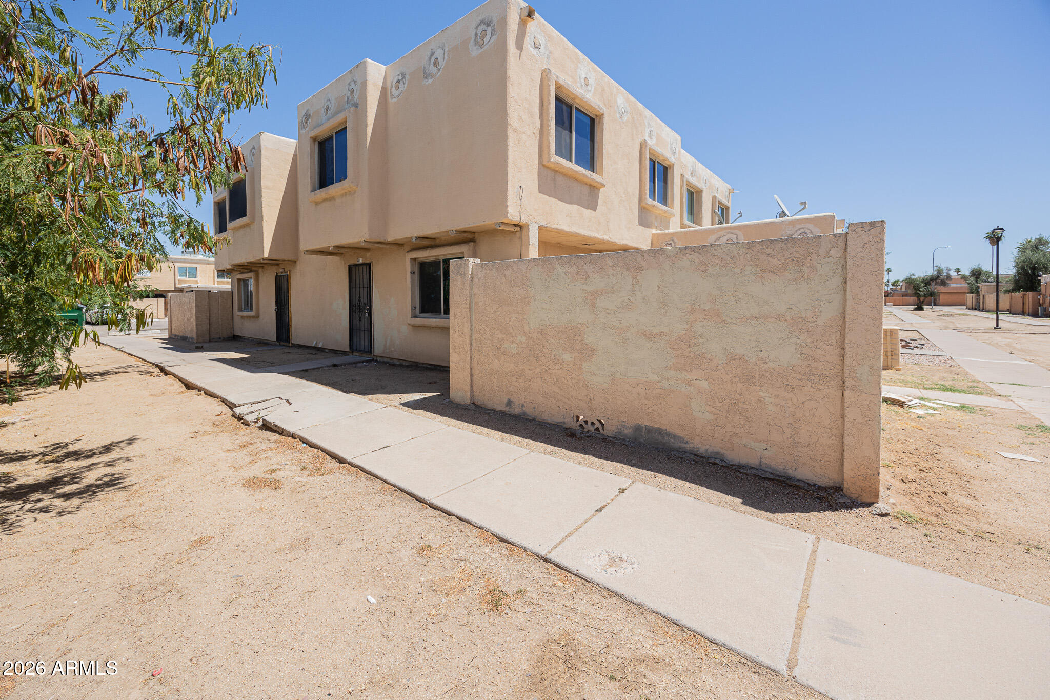 4403 E Riverside Street — photo