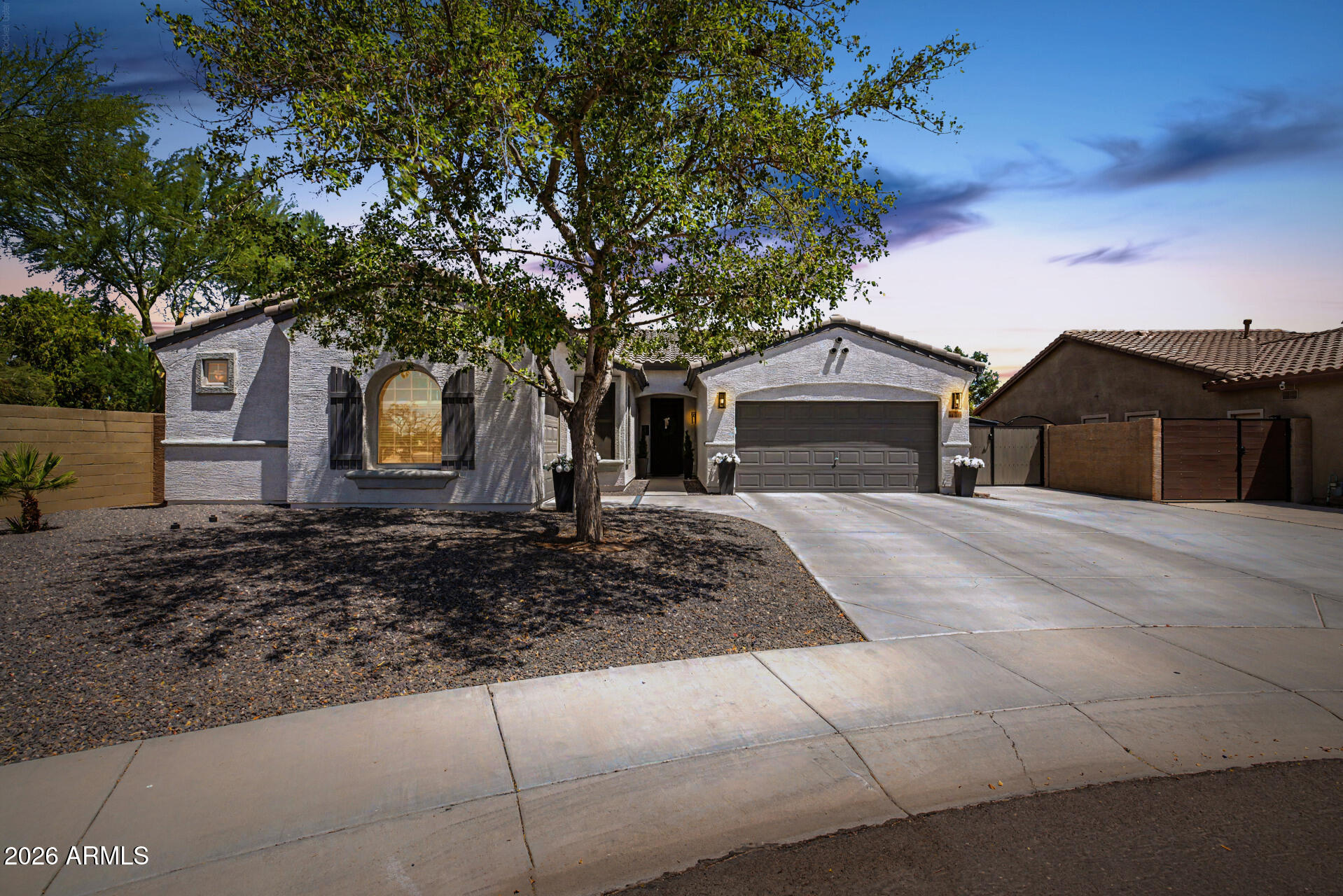 10190 W Patrick Lane — photo
