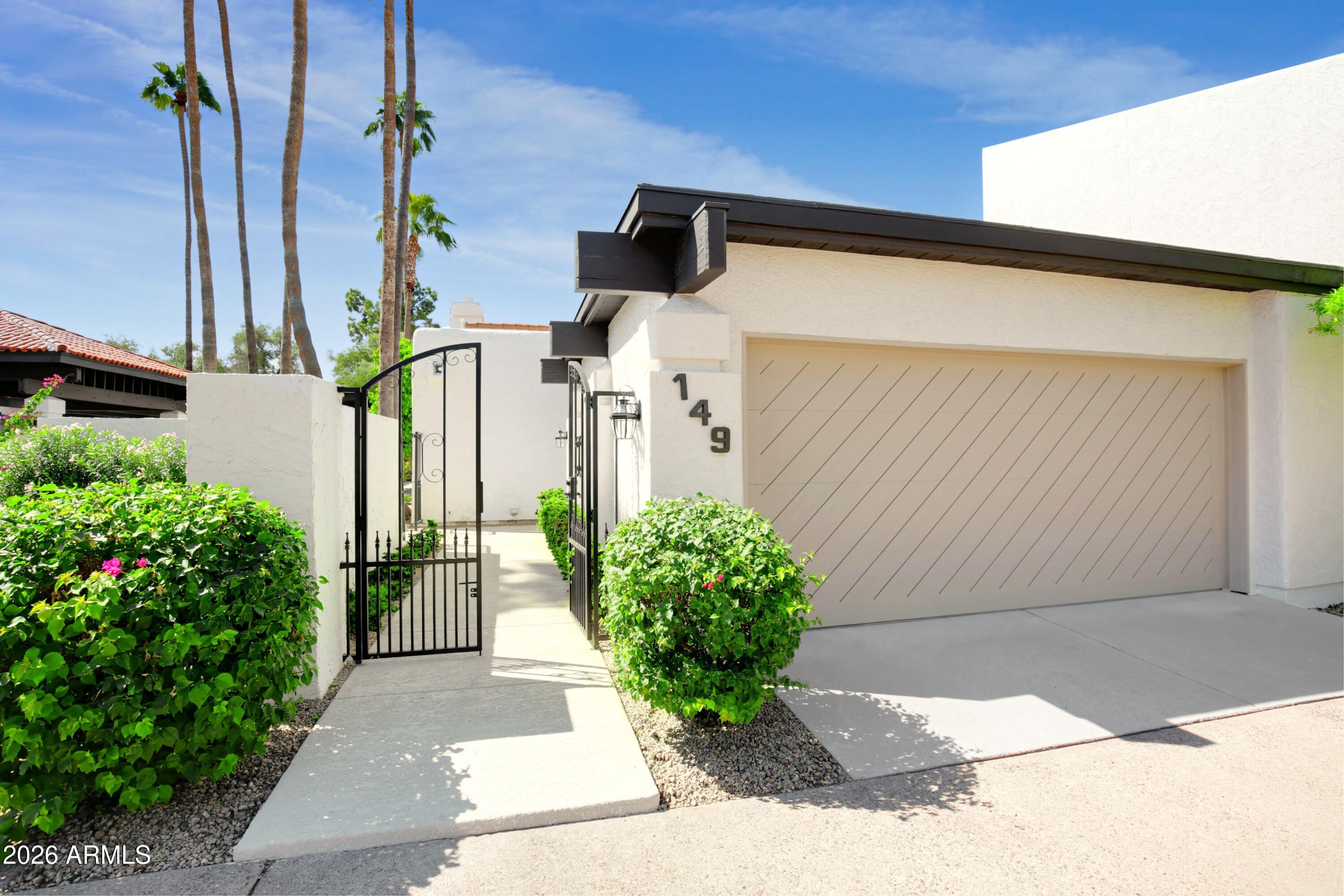 4438 E Camelback Road Unit 149 — photo