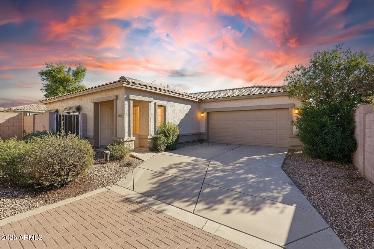 2624 E La Costa Drive — photo