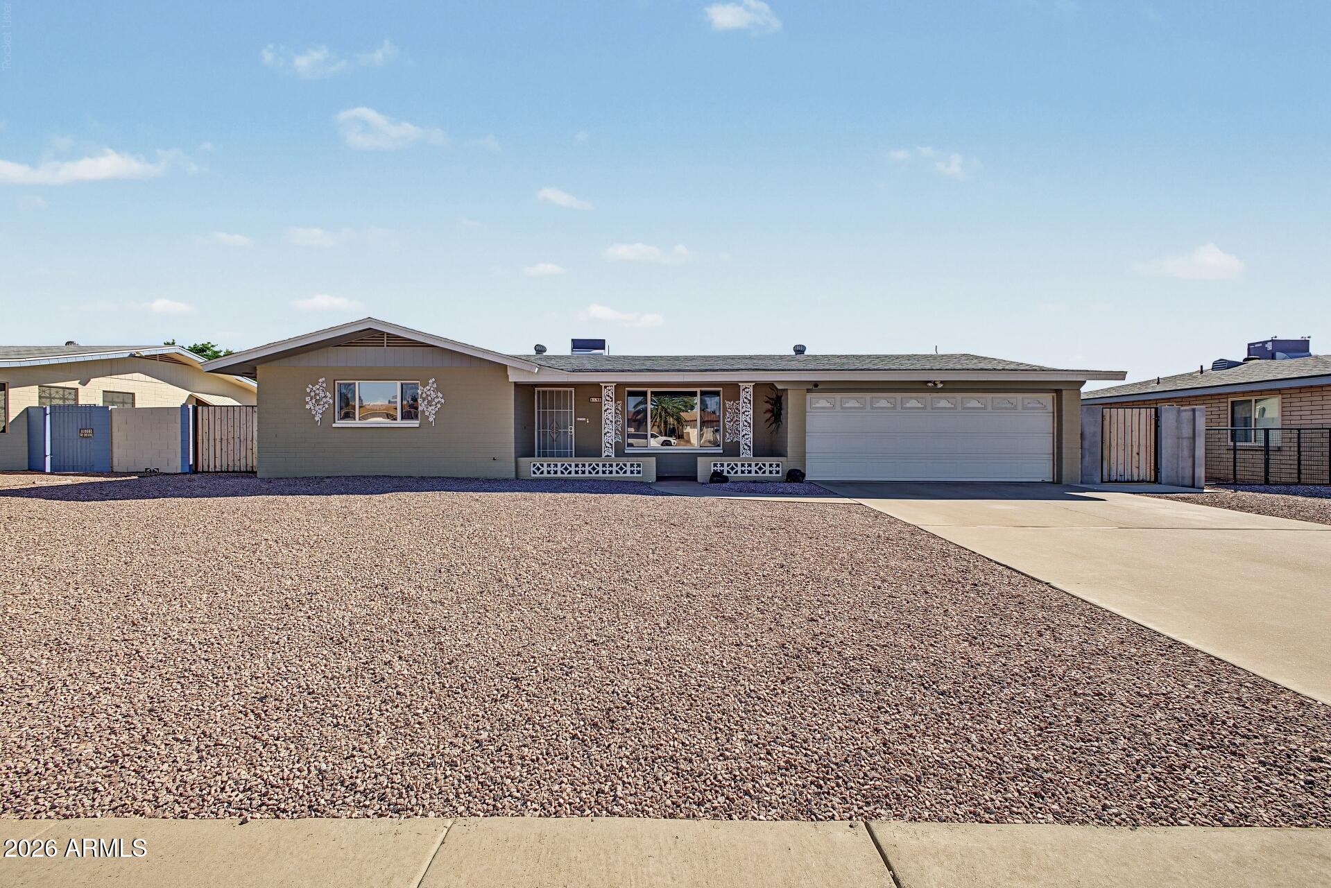 6441 E Adobe Road — photo