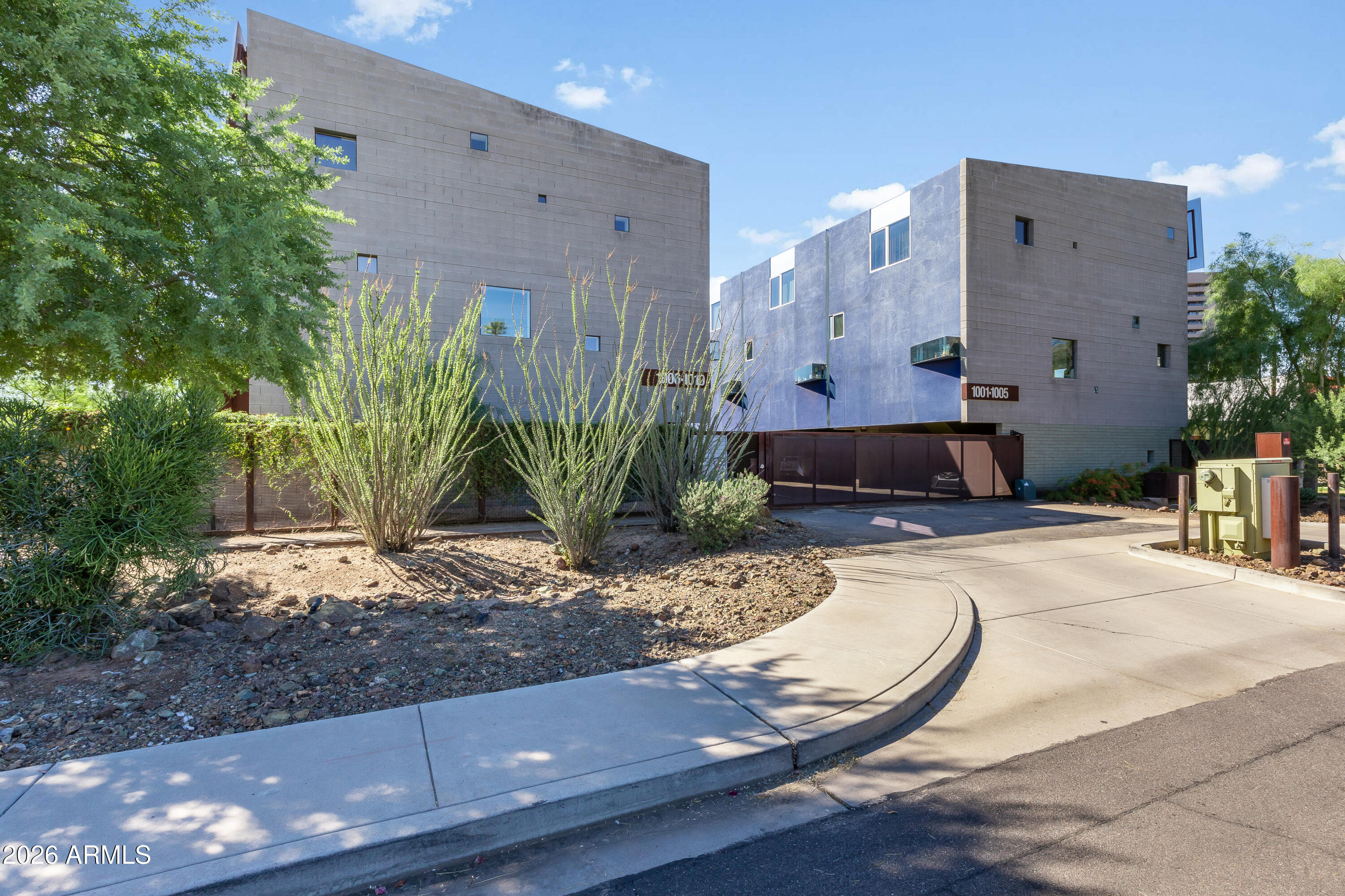 1145 E Whitton Avenue Unit 1008 — photo