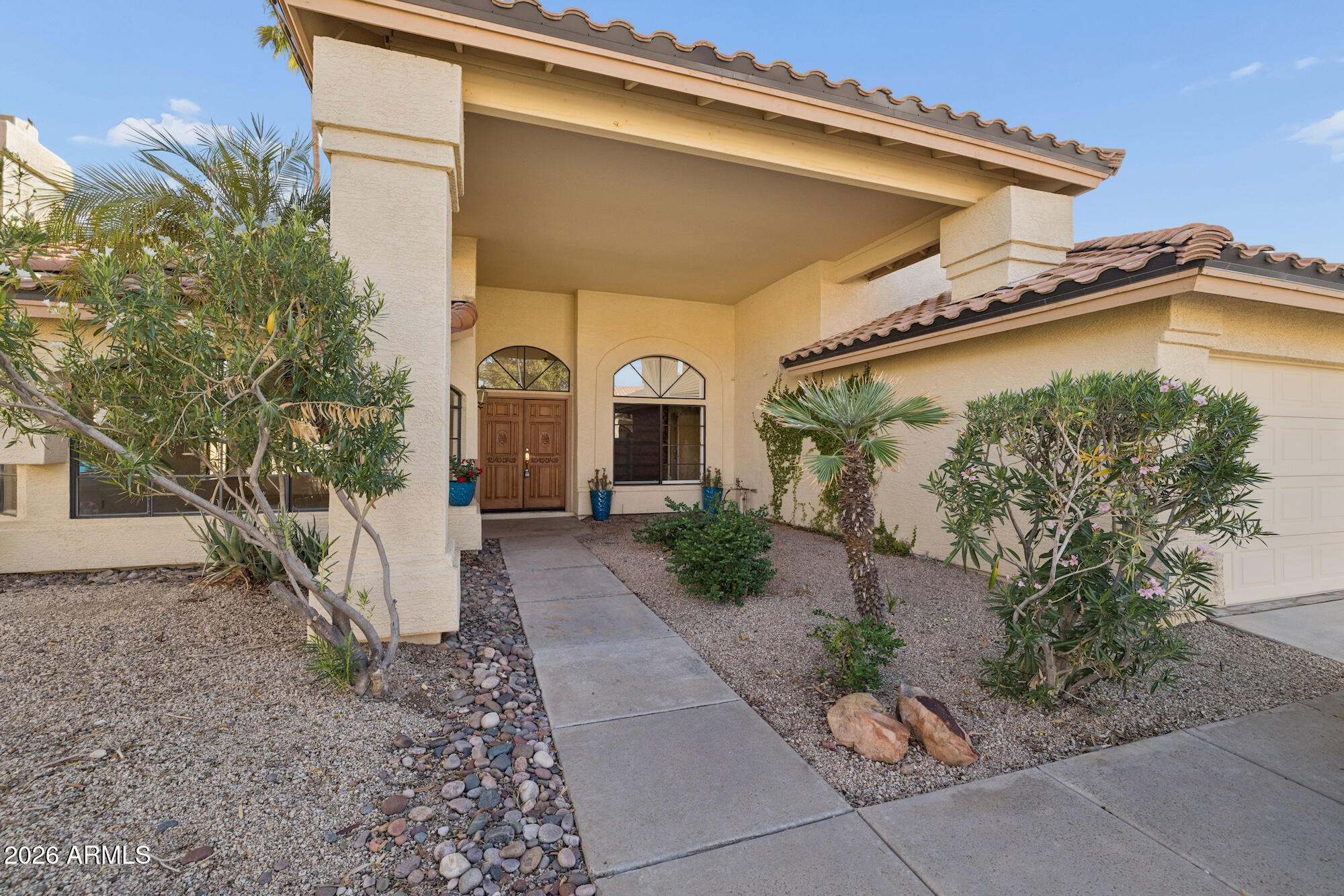 1047 W Coast Drive — photo