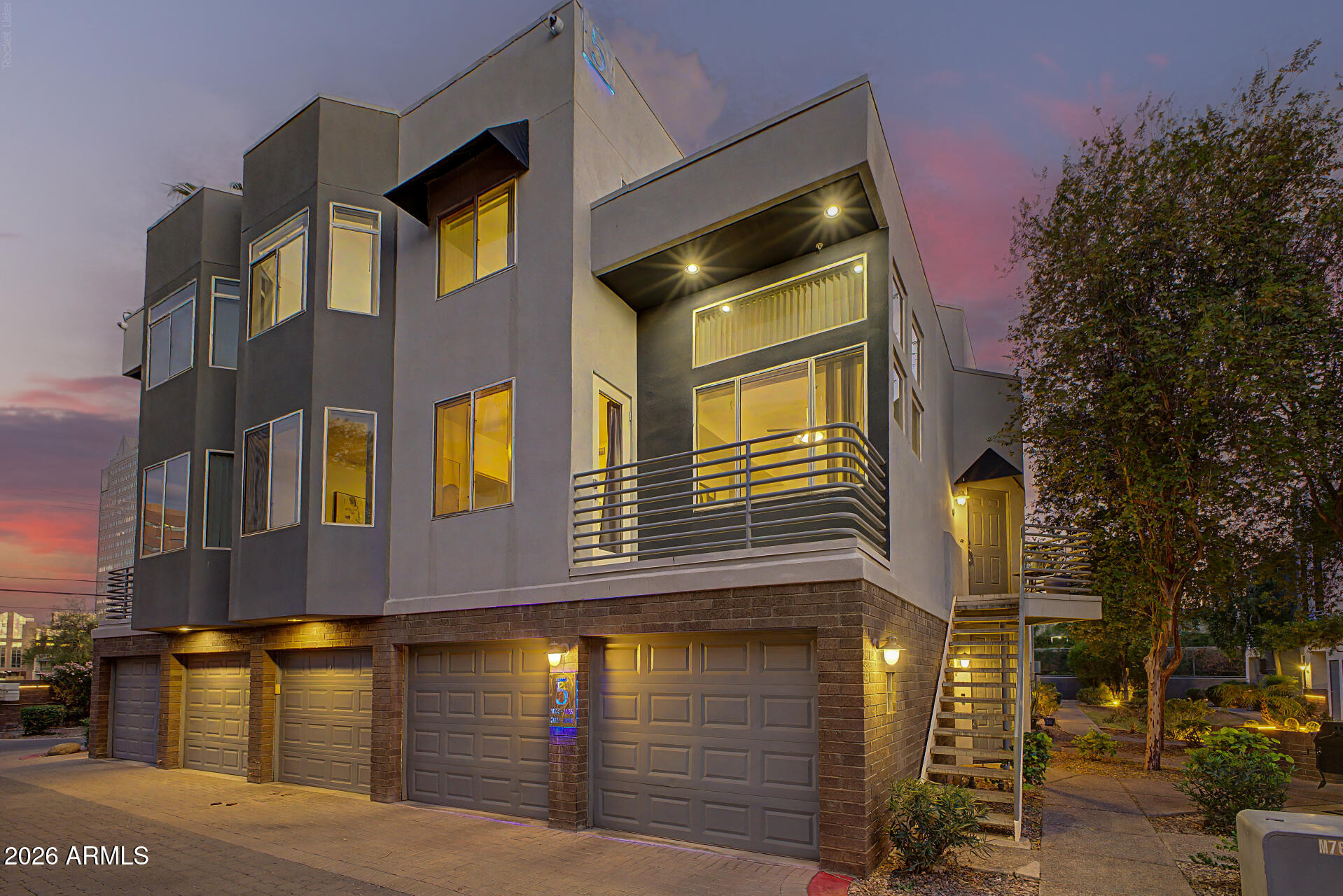 3633 N 3rd Avenue Unit 2031 — photo