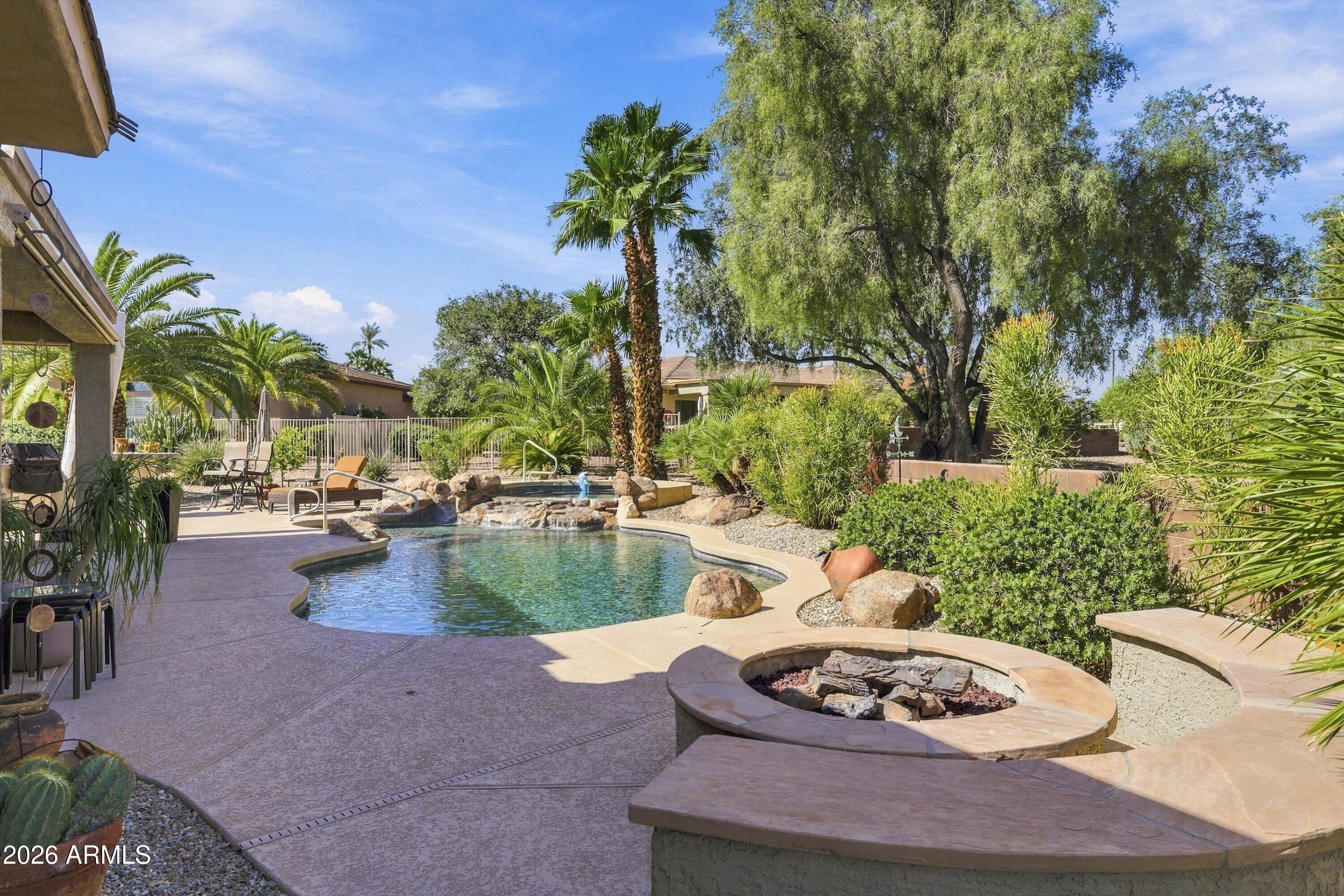 16624 W Isleta Court — photo